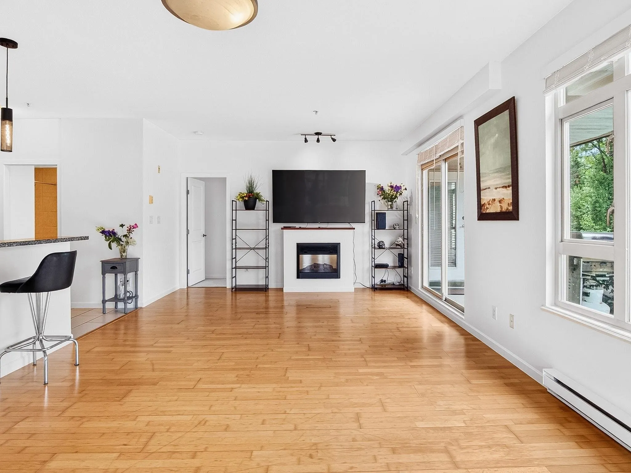 100 Capilano Road #304