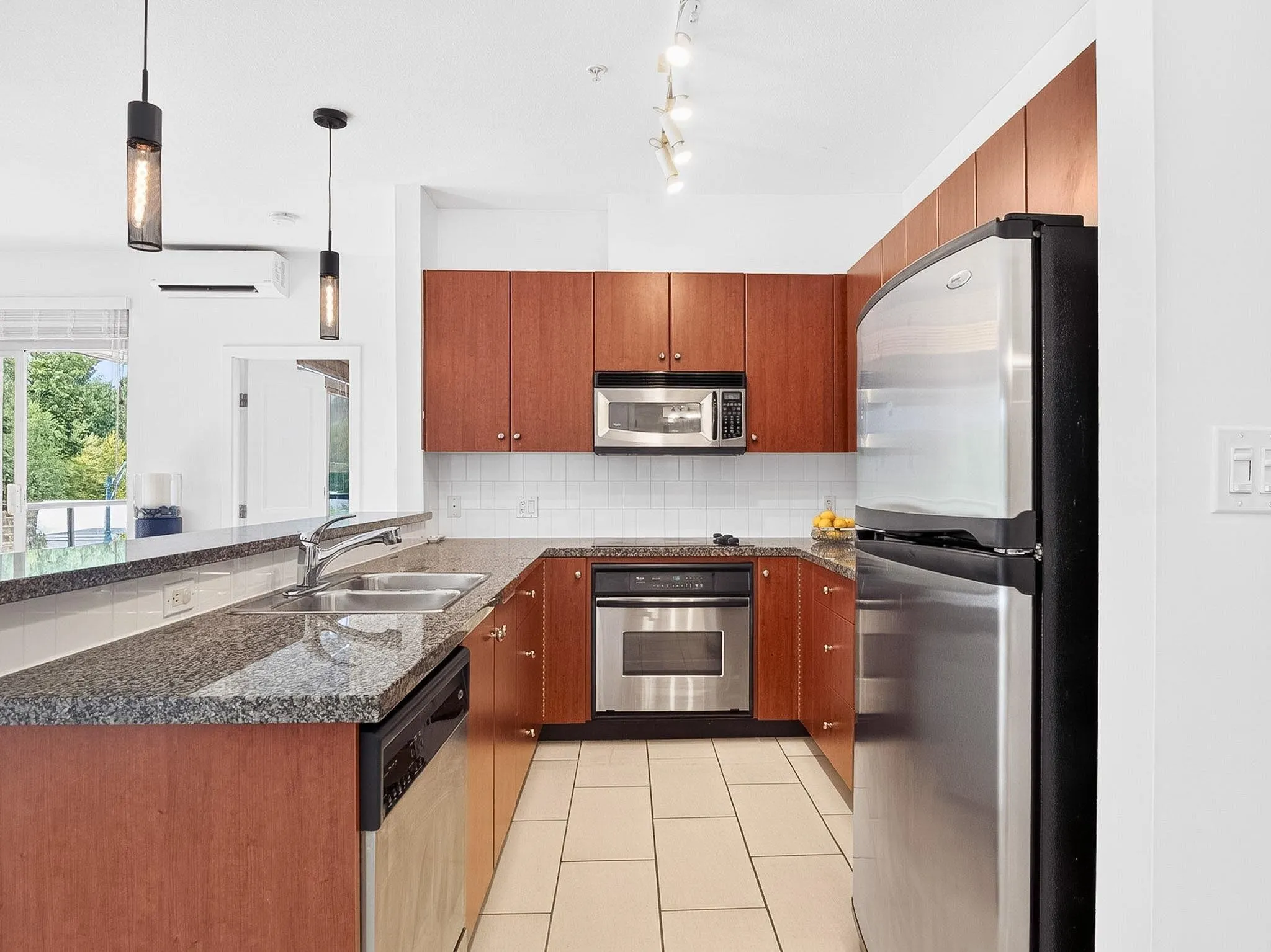 100 Capilano Road #304