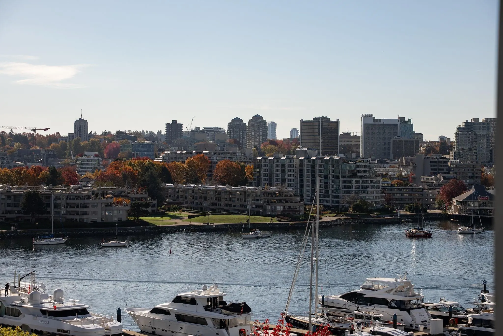 1067 Marinaside Crescent #901