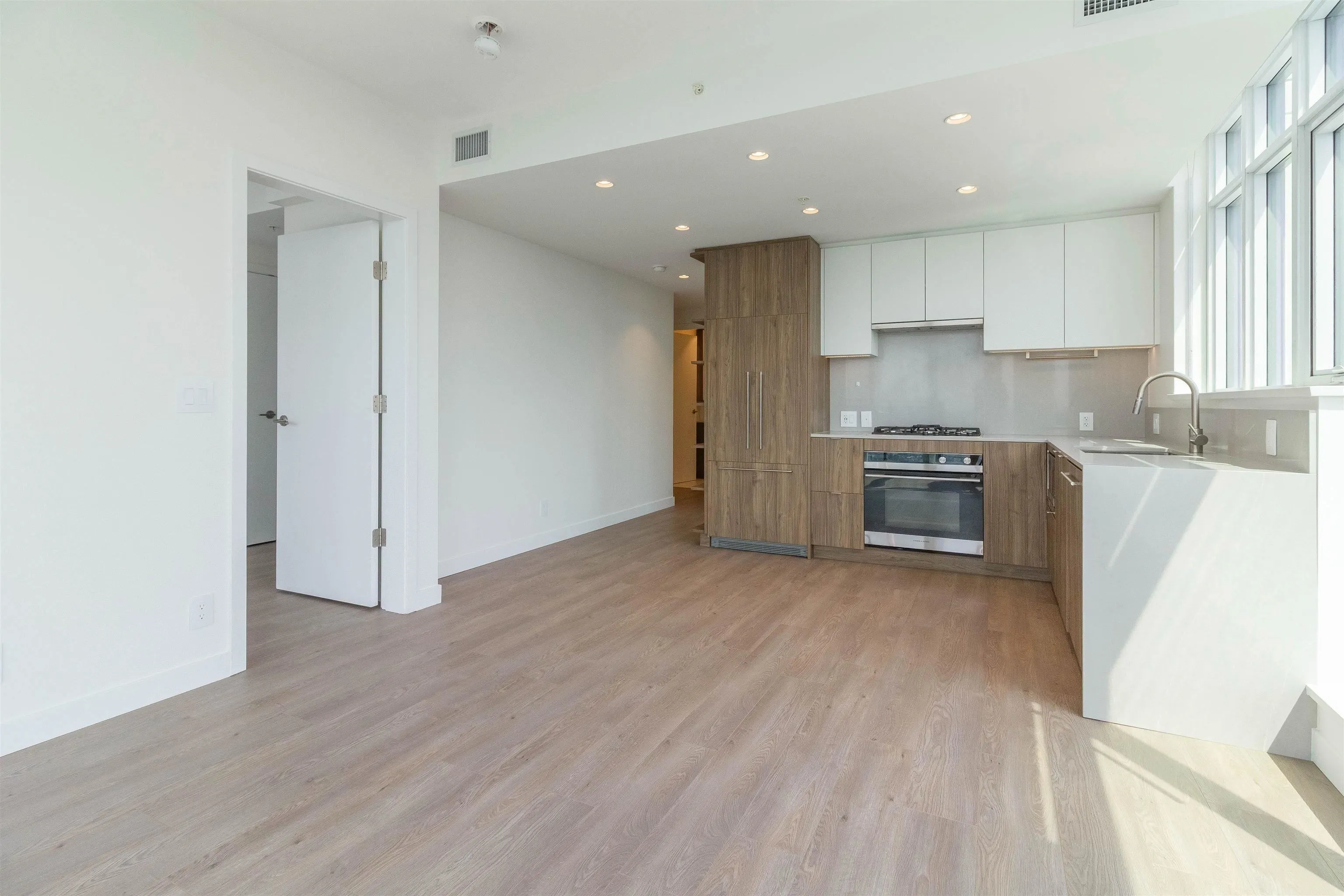 505 Nelson Street #2002