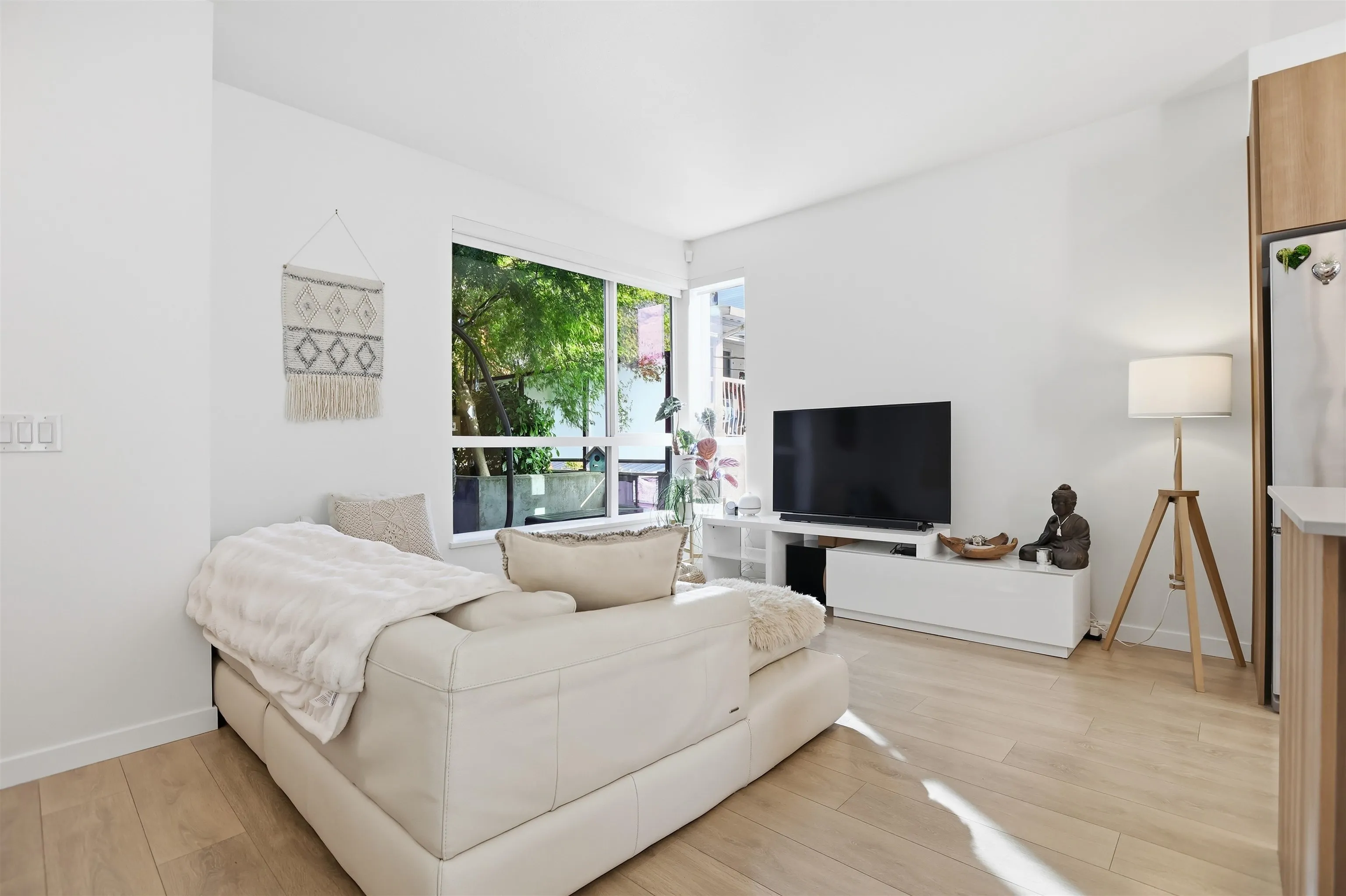 533 E 3rd Street #24