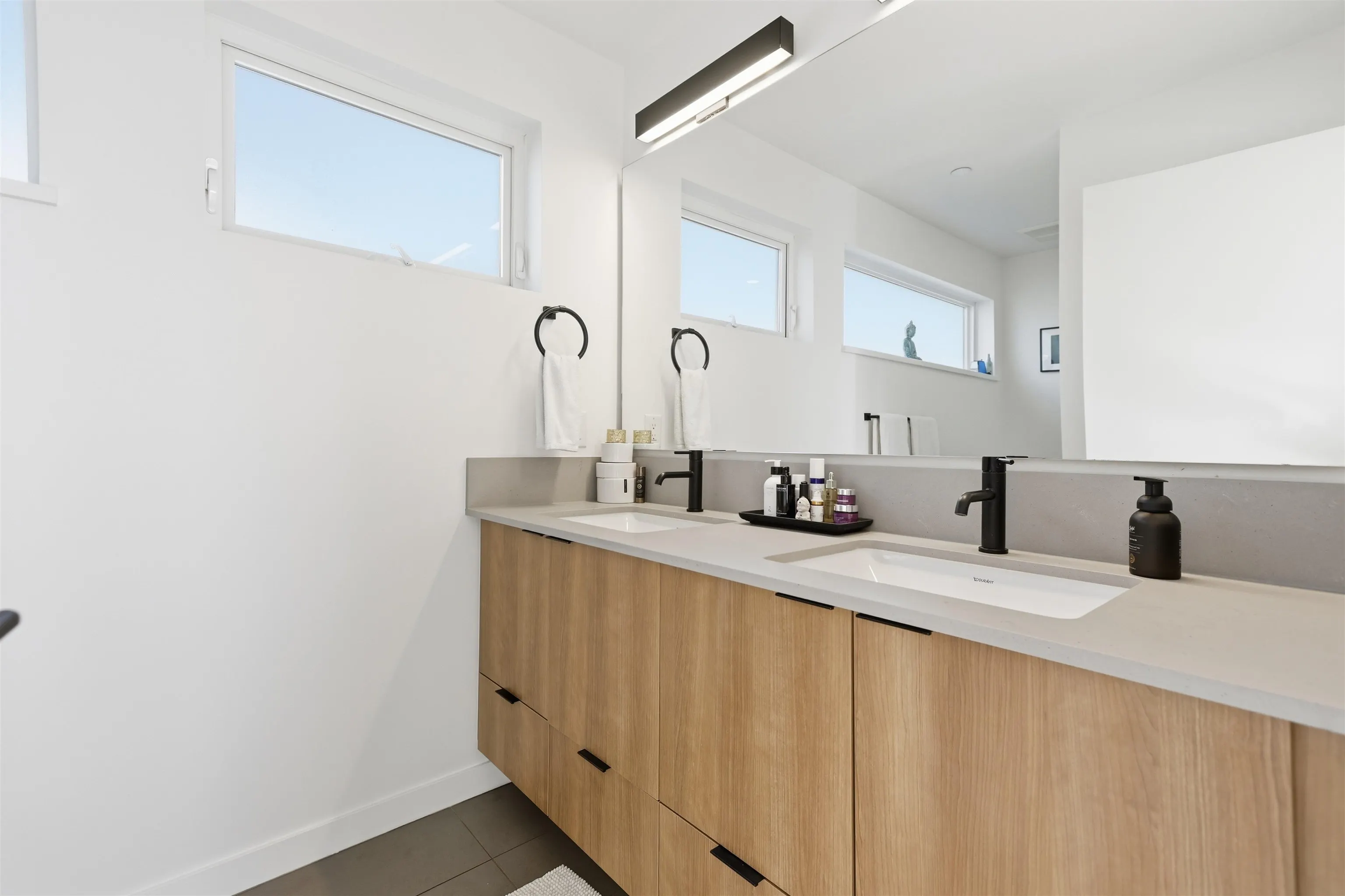 533 E 3rd Street #24