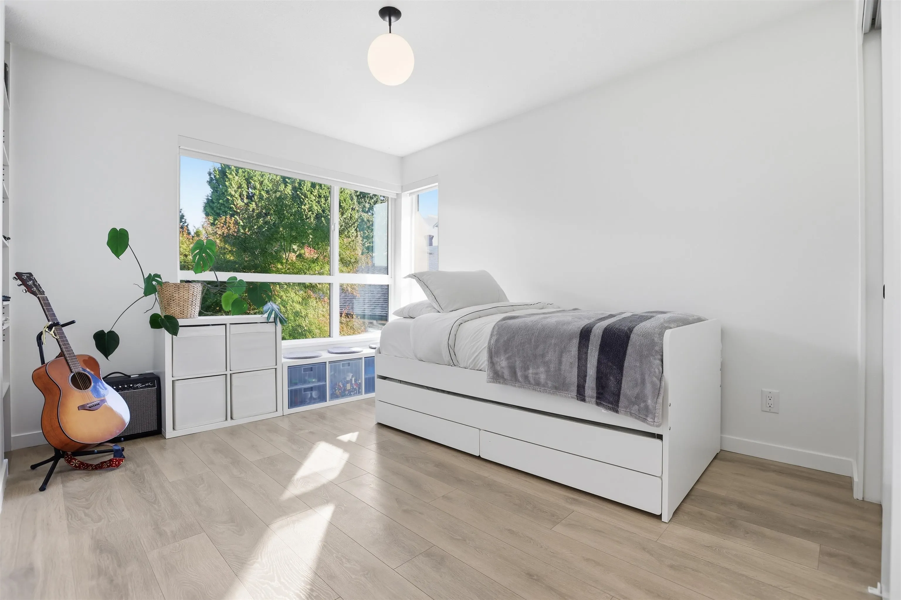 533 E 3rd Street #24