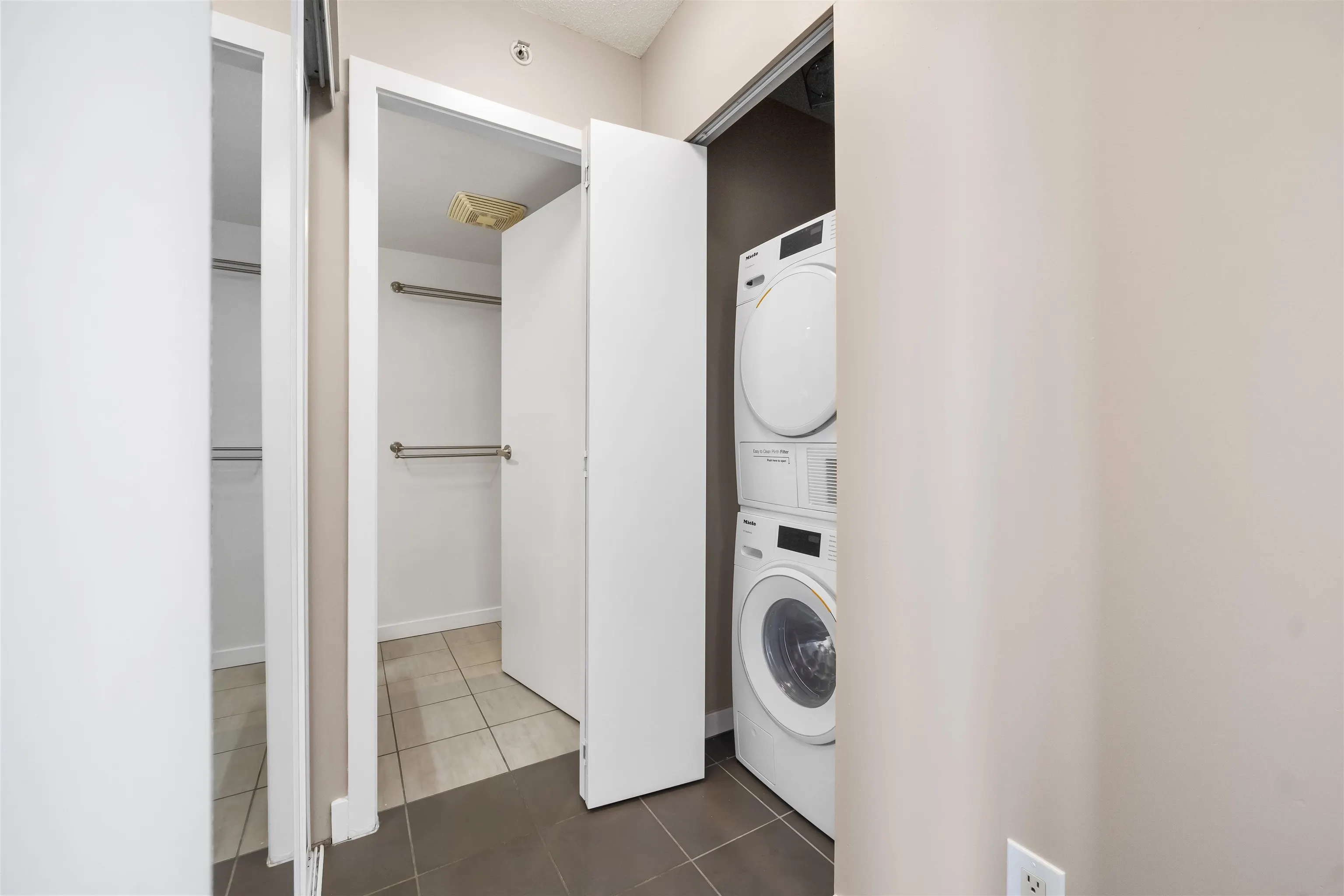 4118 Dawson Street #1807