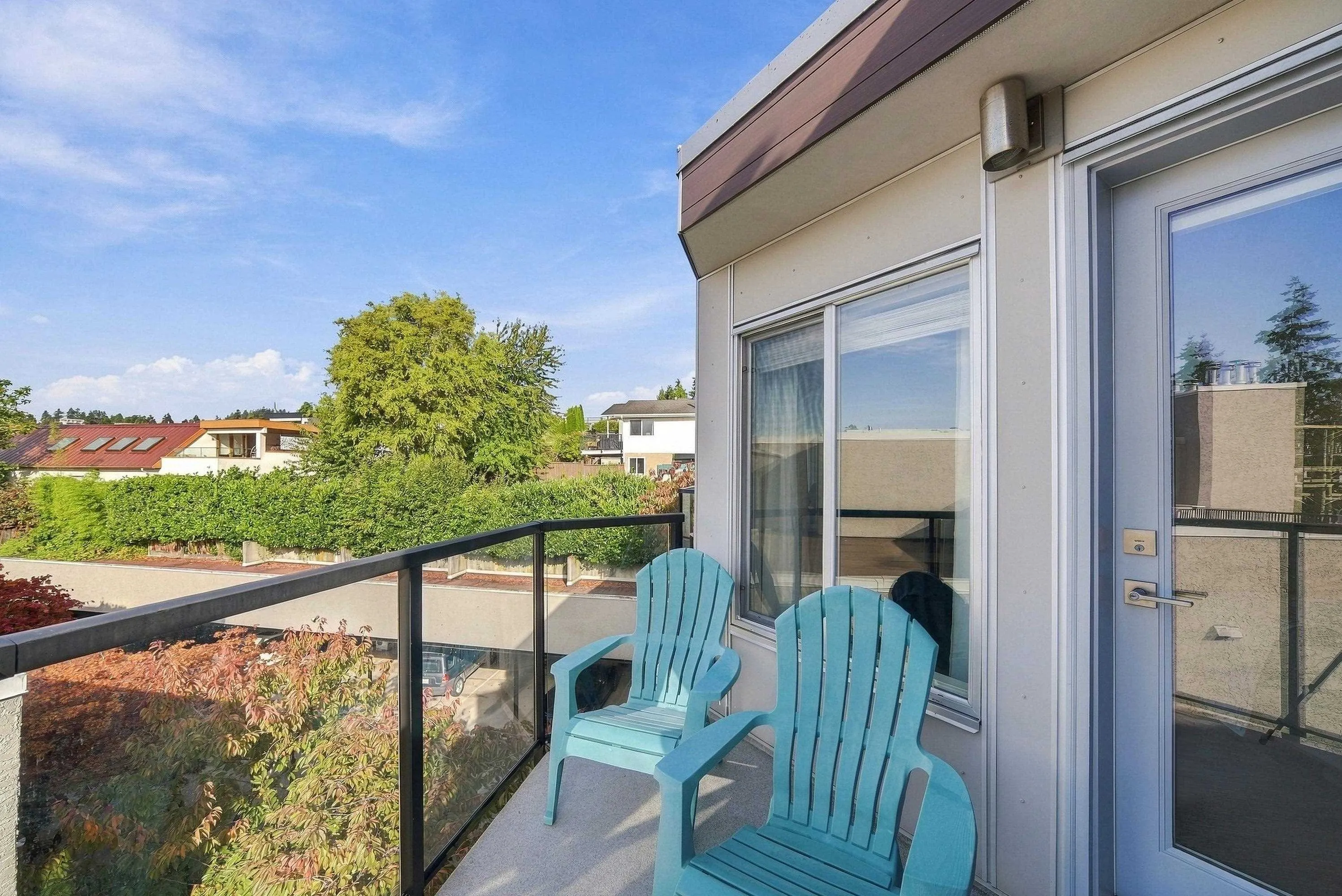 15989 Marine Drive #9