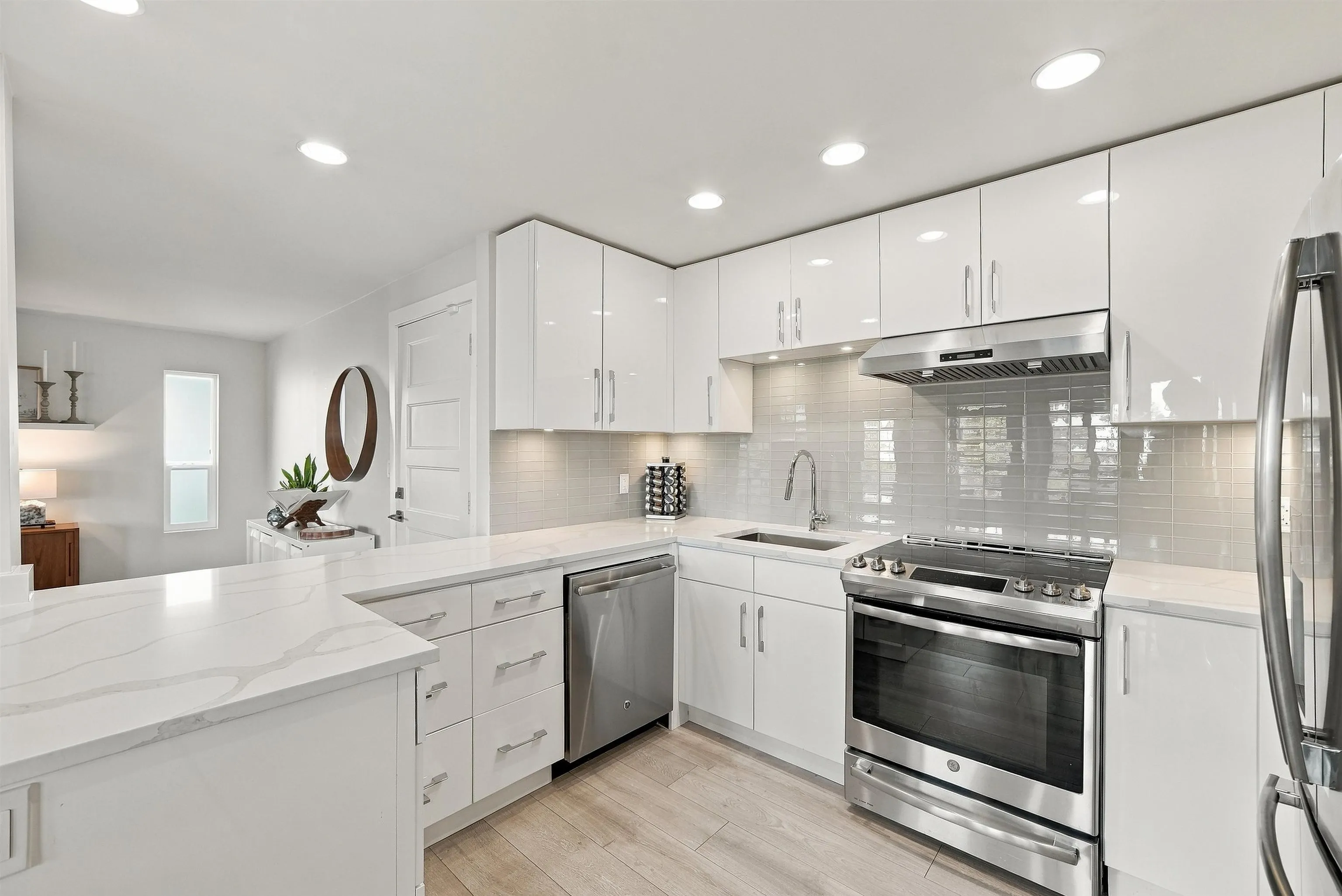 15989 Marine Drive #9