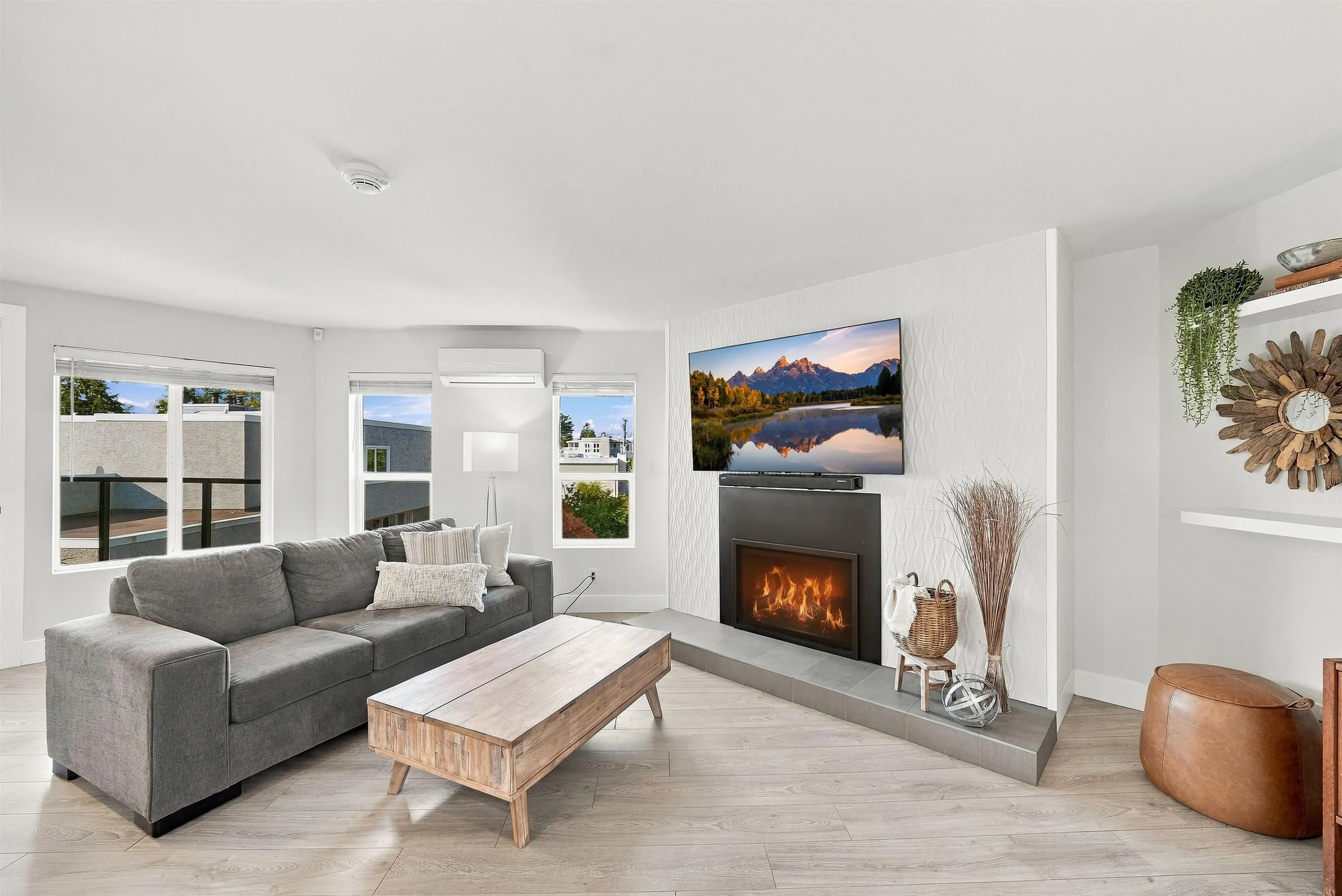15989 Marine Drive #9