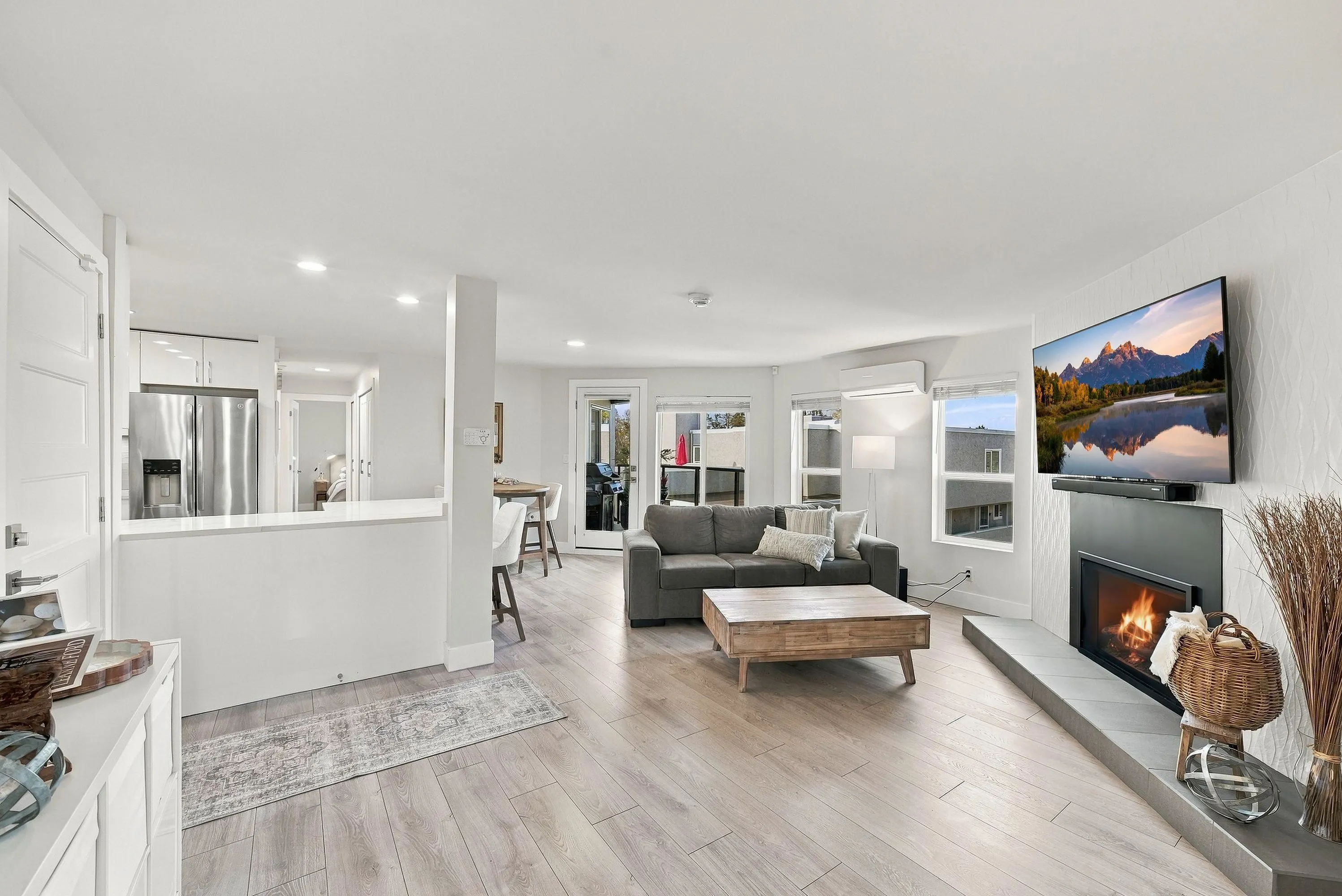 15989 Marine Drive #9