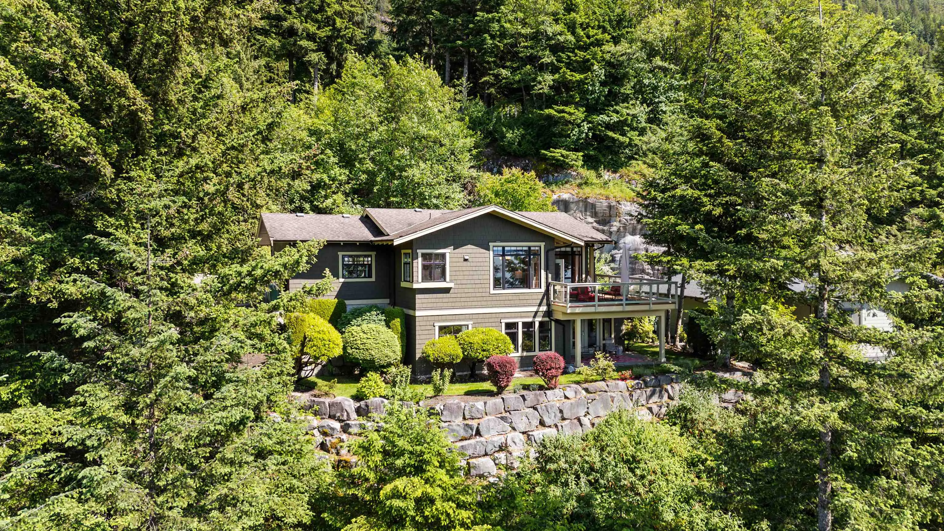 300 Ocean Crest Drive