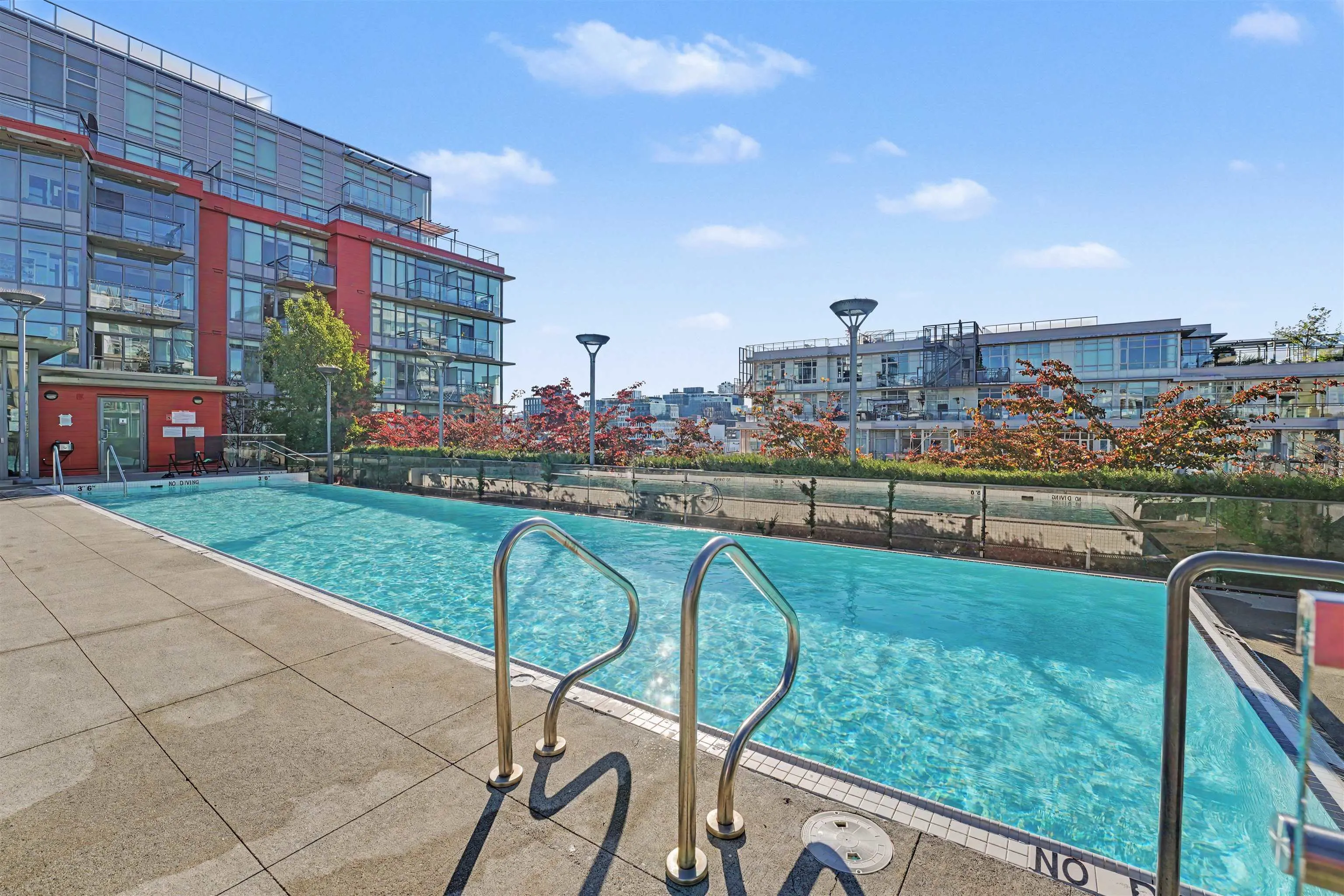 38 W 1st Avenue #807