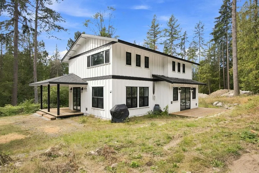 1535 Margaret Road