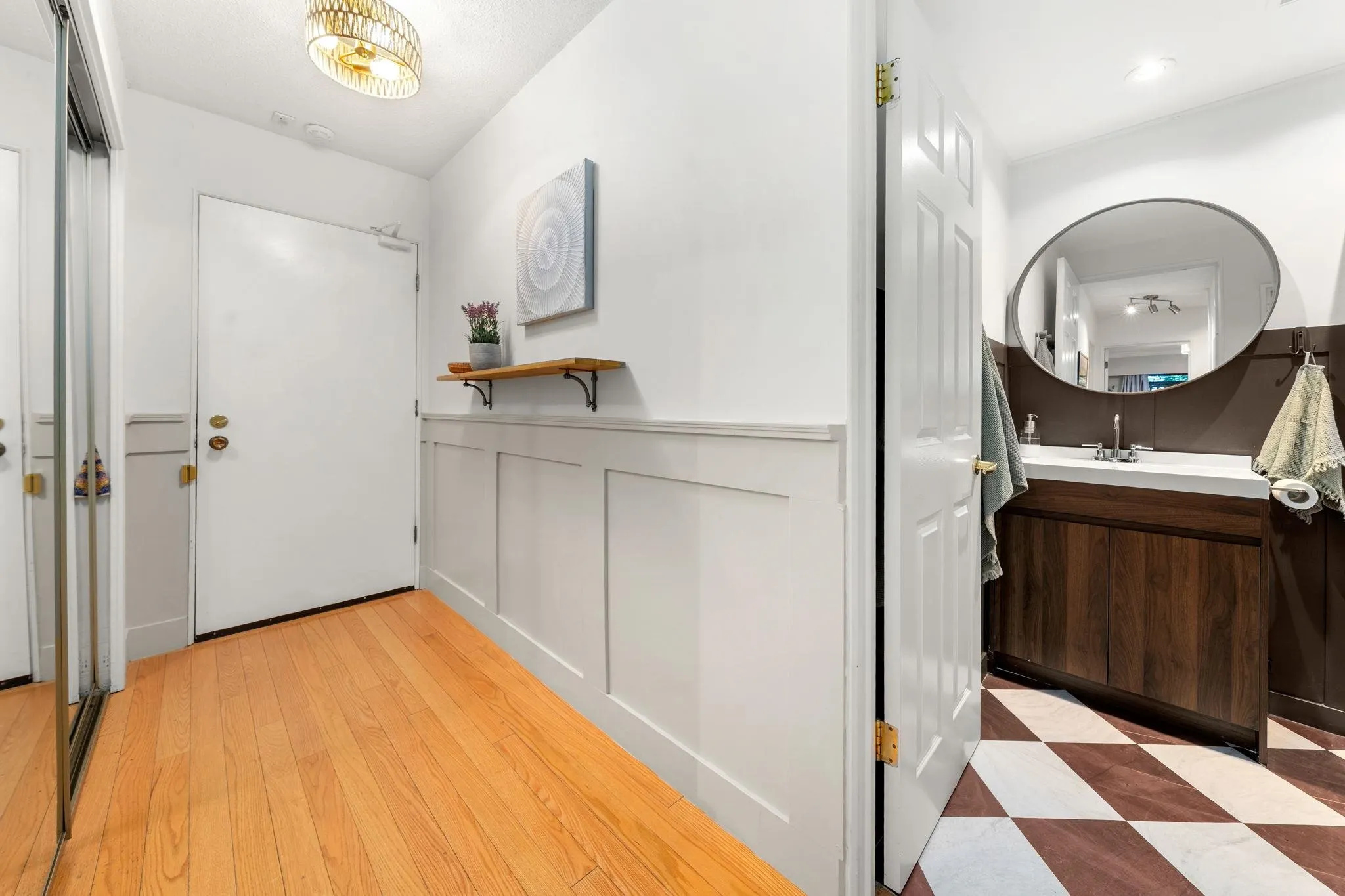101 E 29th Street #201