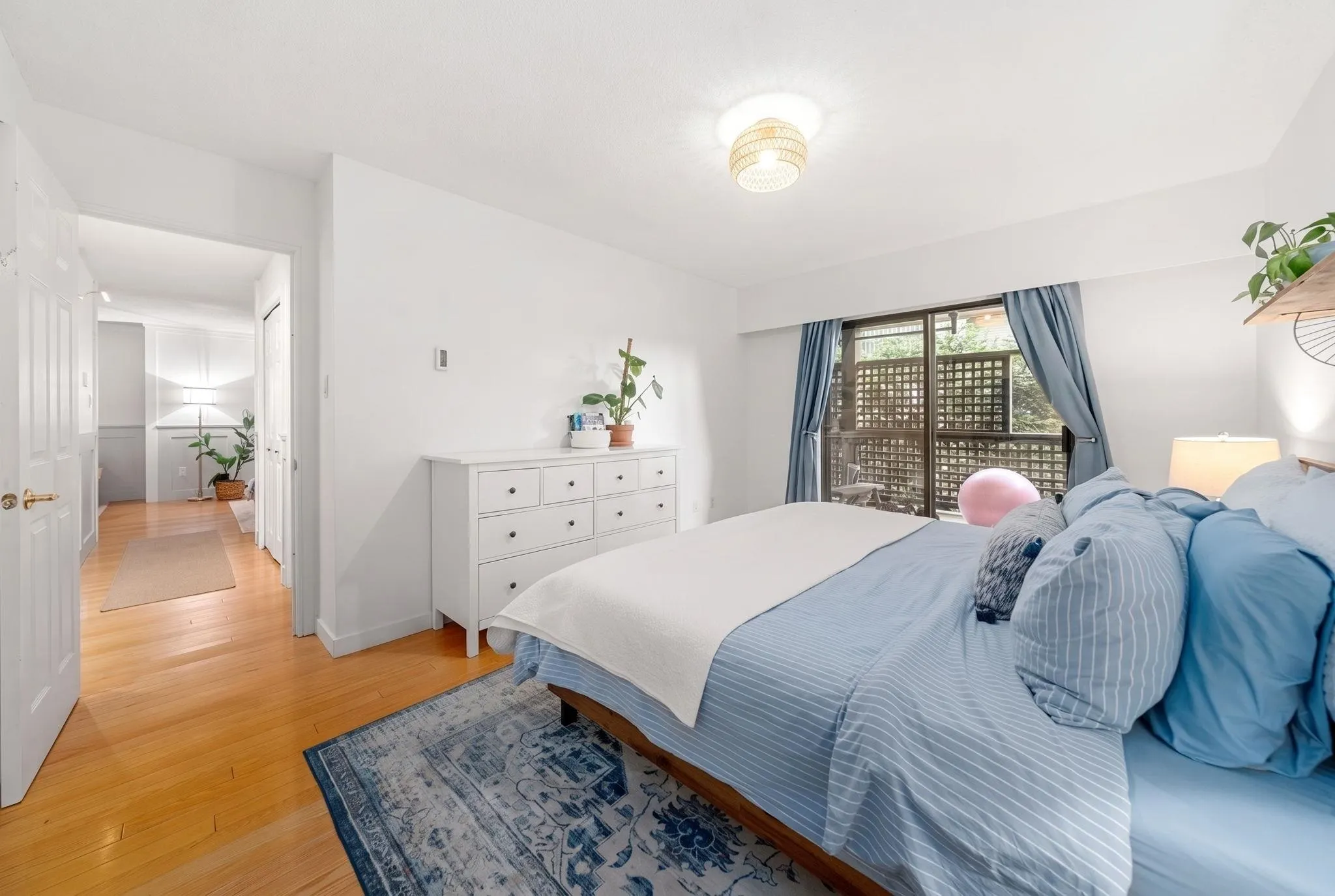 101 E 29th Street #201