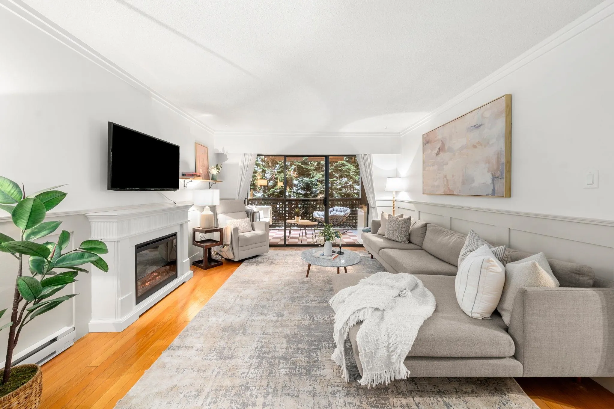 101 E 29th Street #201