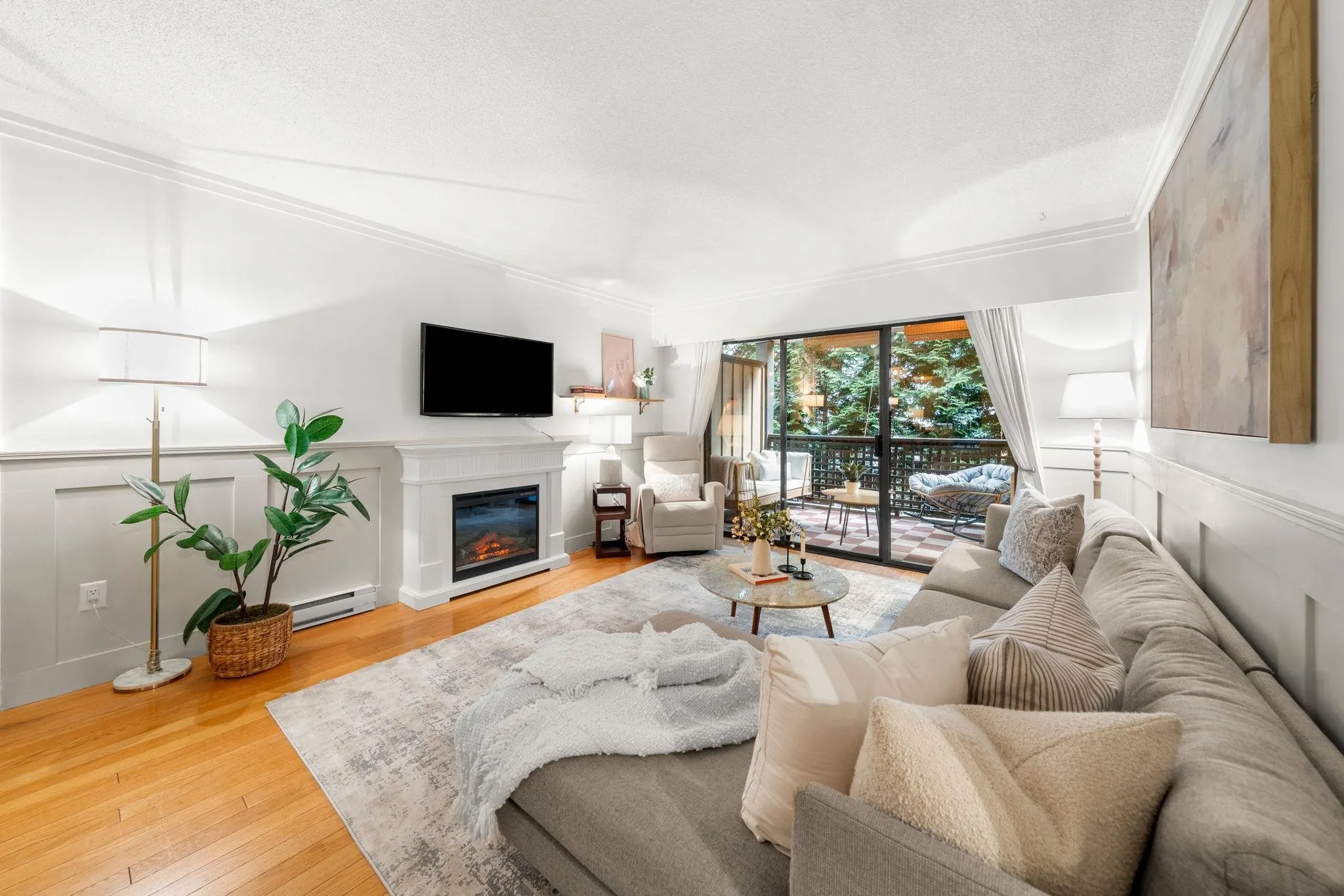 101 E 29th Street #201