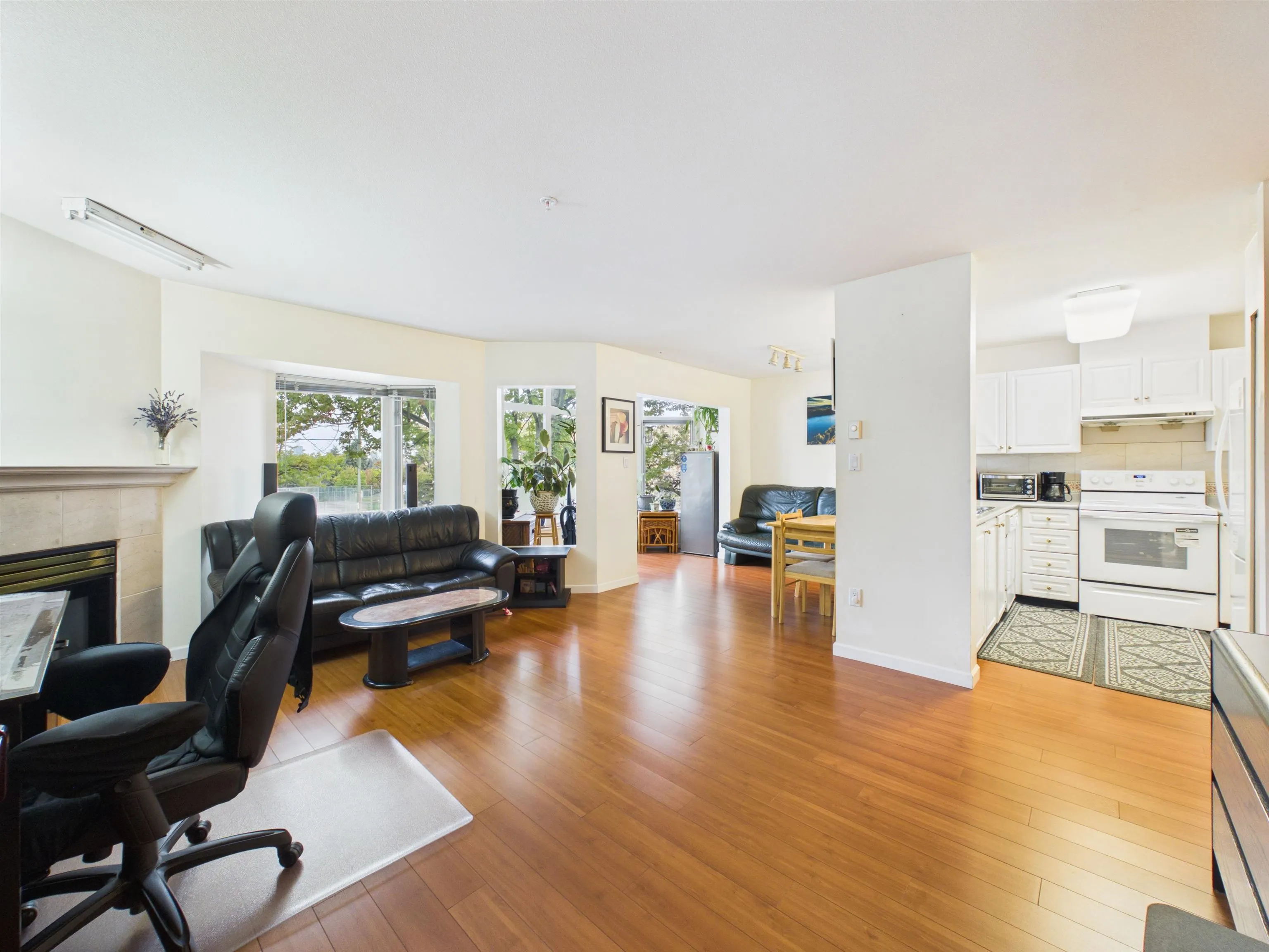 2677 E Broadway Street #208