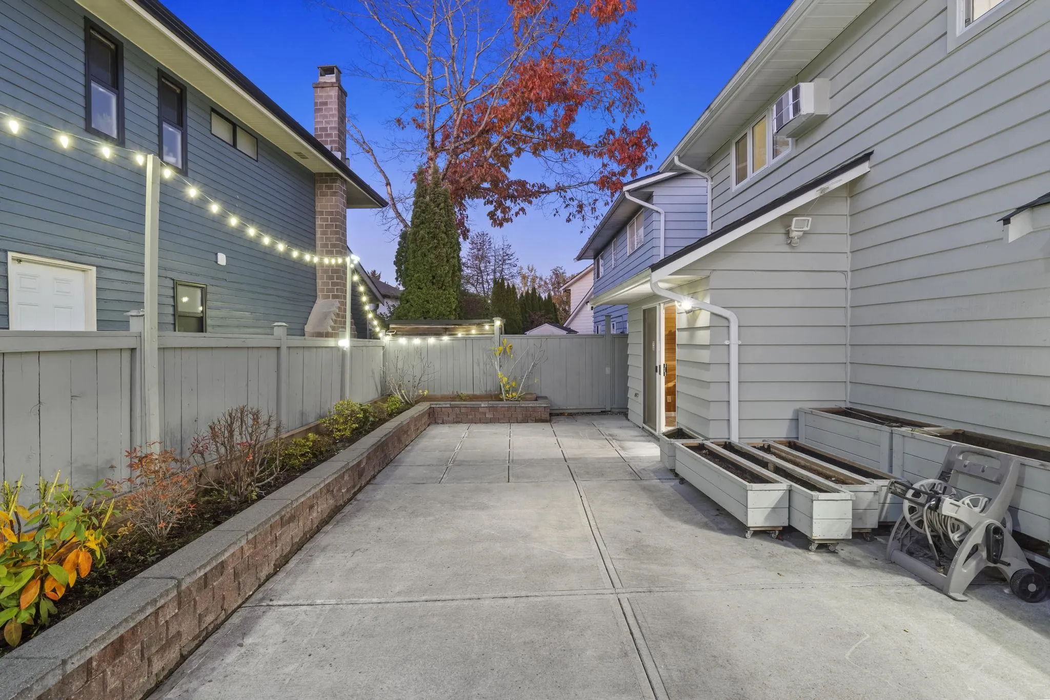 8260 Aspin Drive