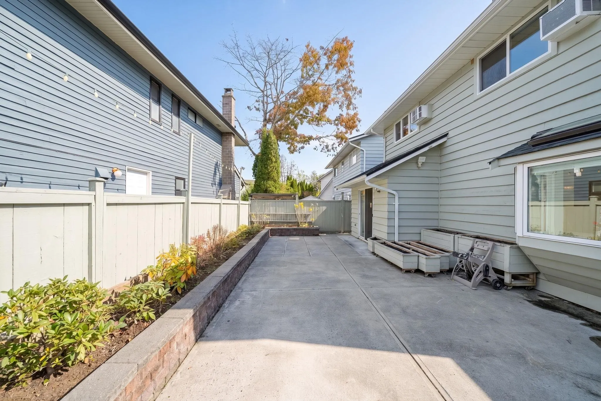 8260 Aspin Drive