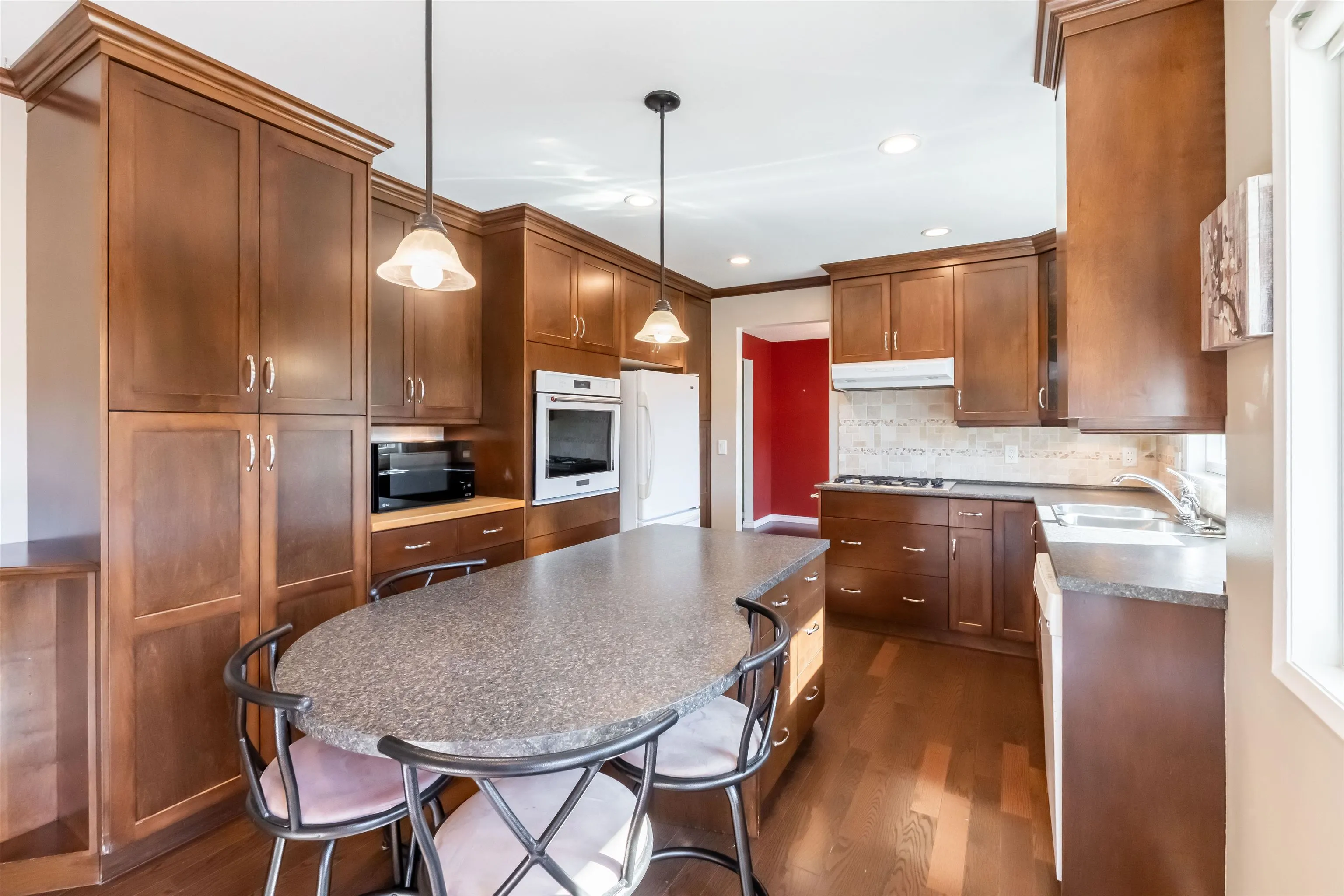 10145 Brentwood Drive