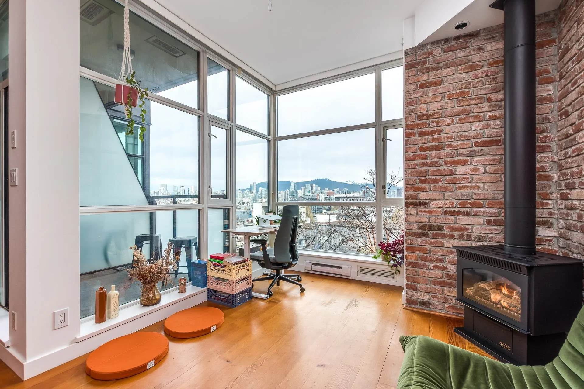 2515 Ontario Street #316