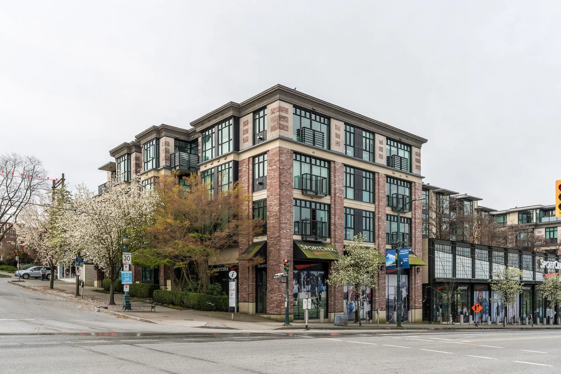 2515 Ontario Street #316