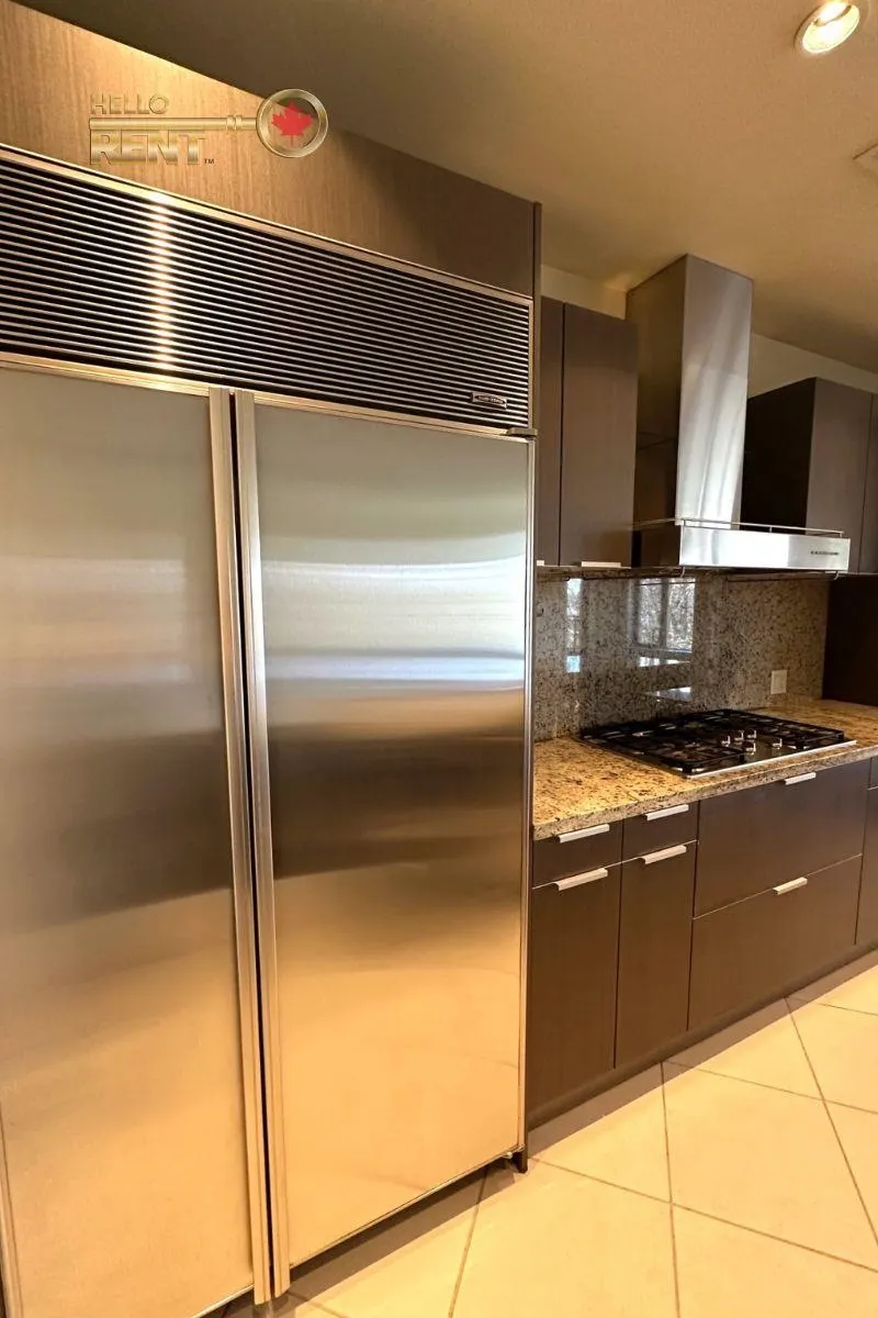 508 Waters Edge Crescent #401