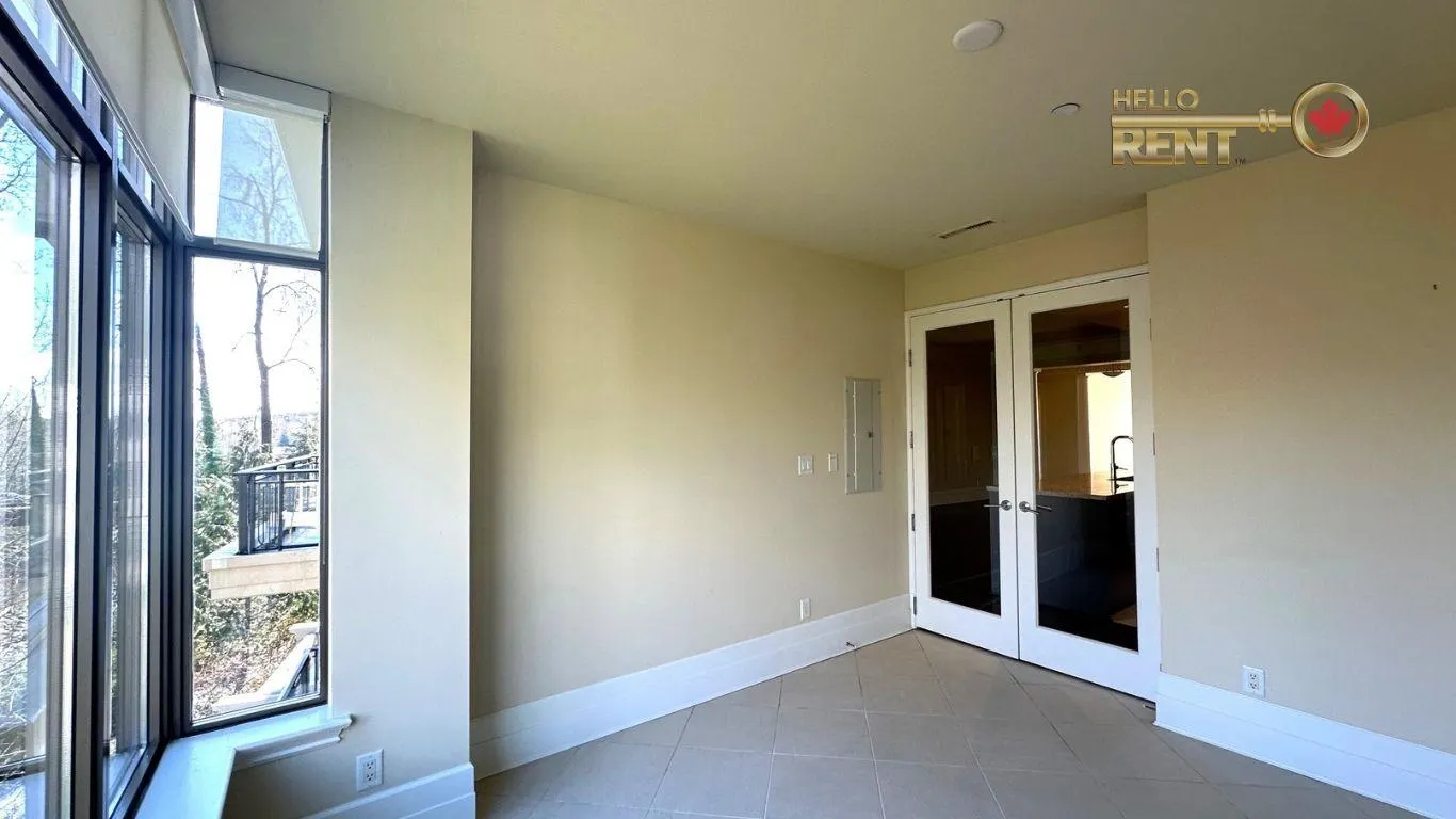 508 Waters Edge Crescent #401