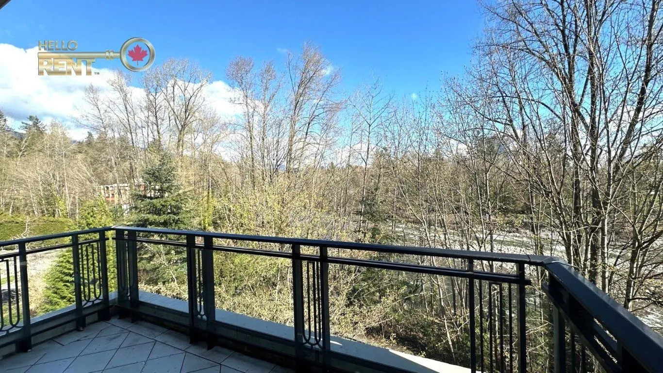 508 Waters Edge Crescent #401