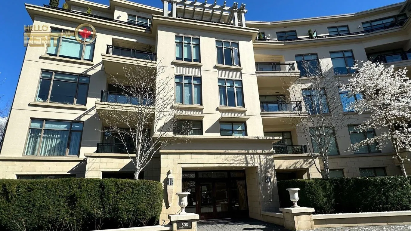 508 Waters Edge Crescent #401