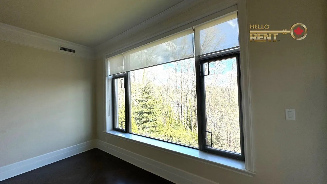 508 Waters Edge Crescent #401