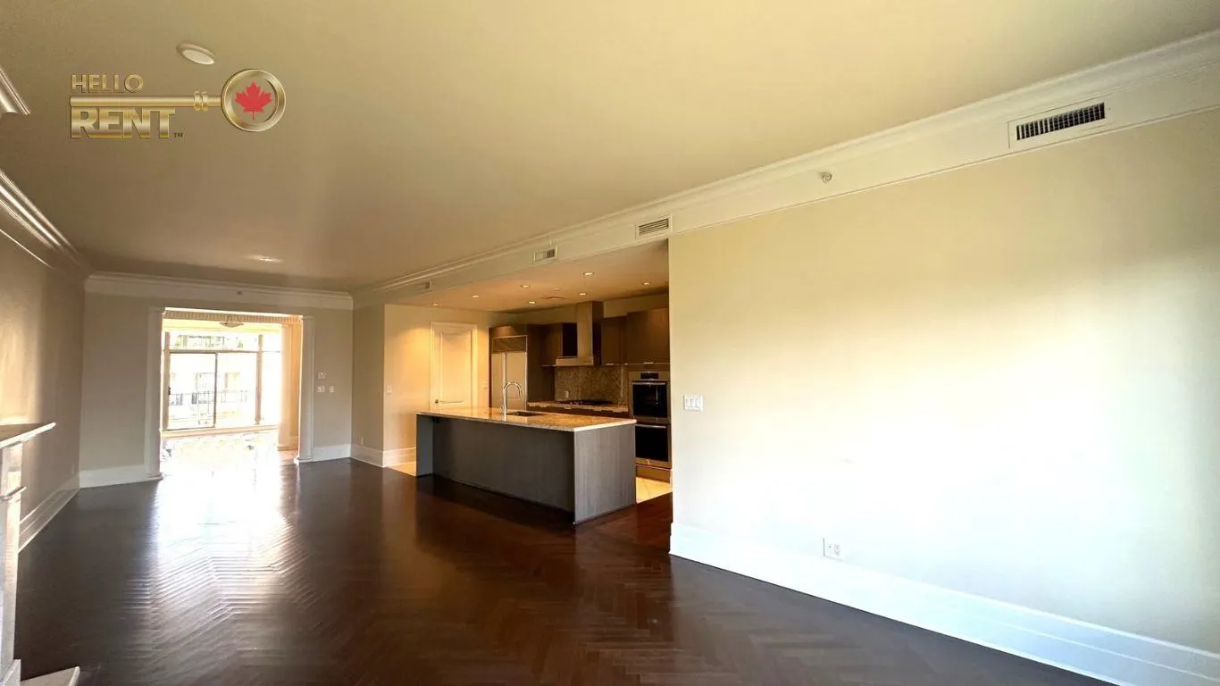 508 Waters Edge Crescent #401