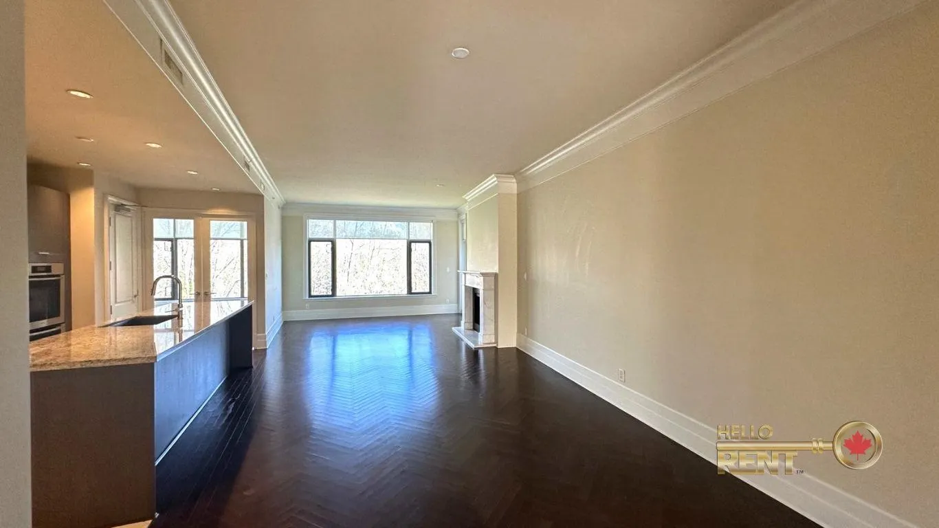 508 Waters Edge Crescent #401