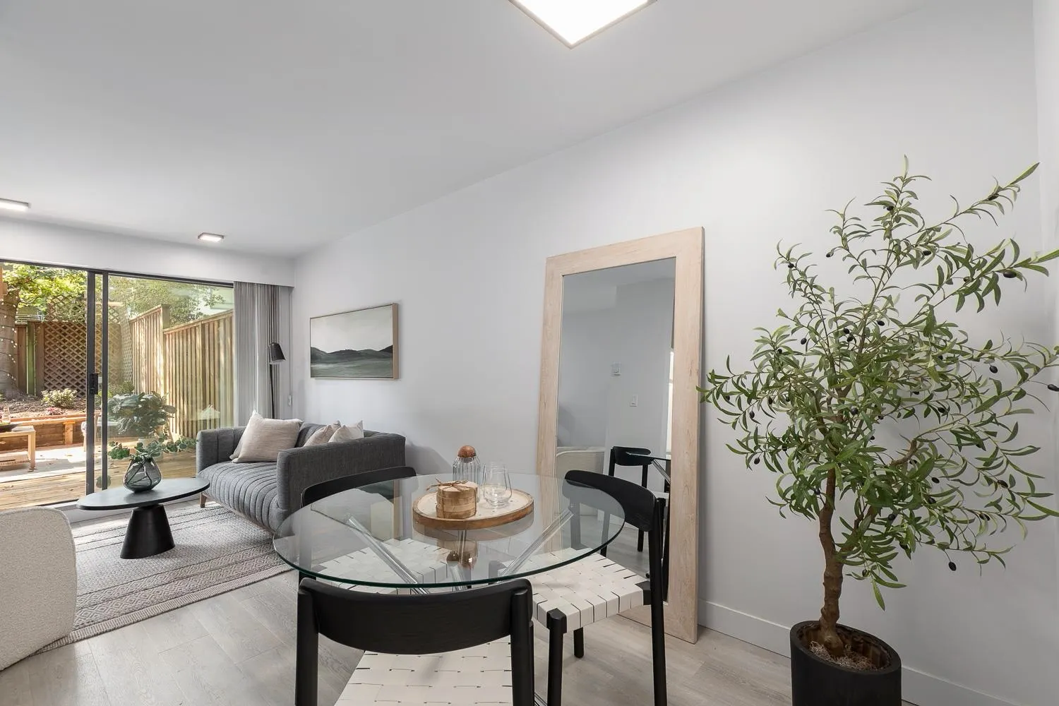 2410 Cornwall Avenue #207