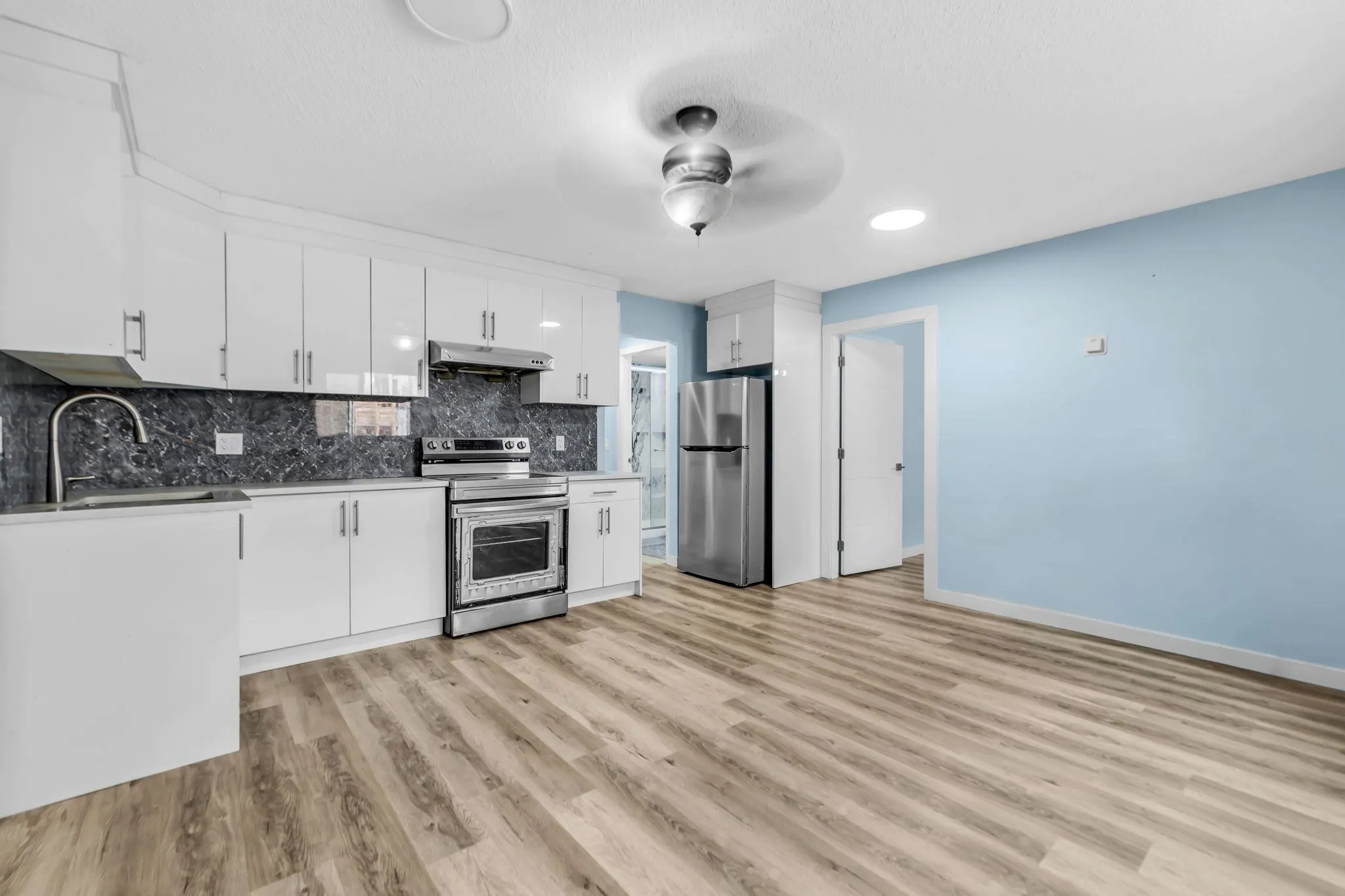 12881 Carluke Crescent