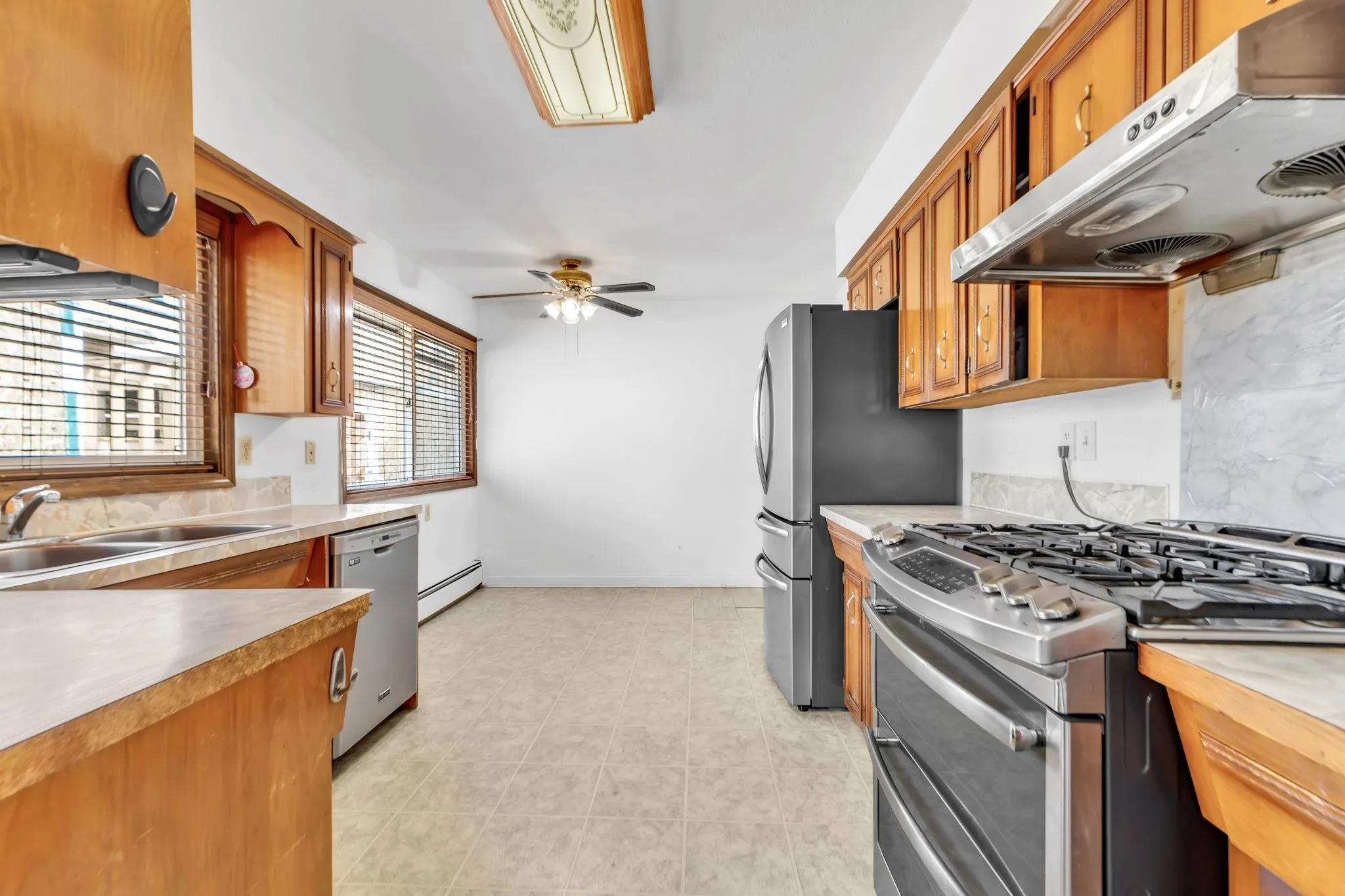 12881 Carluke Crescent