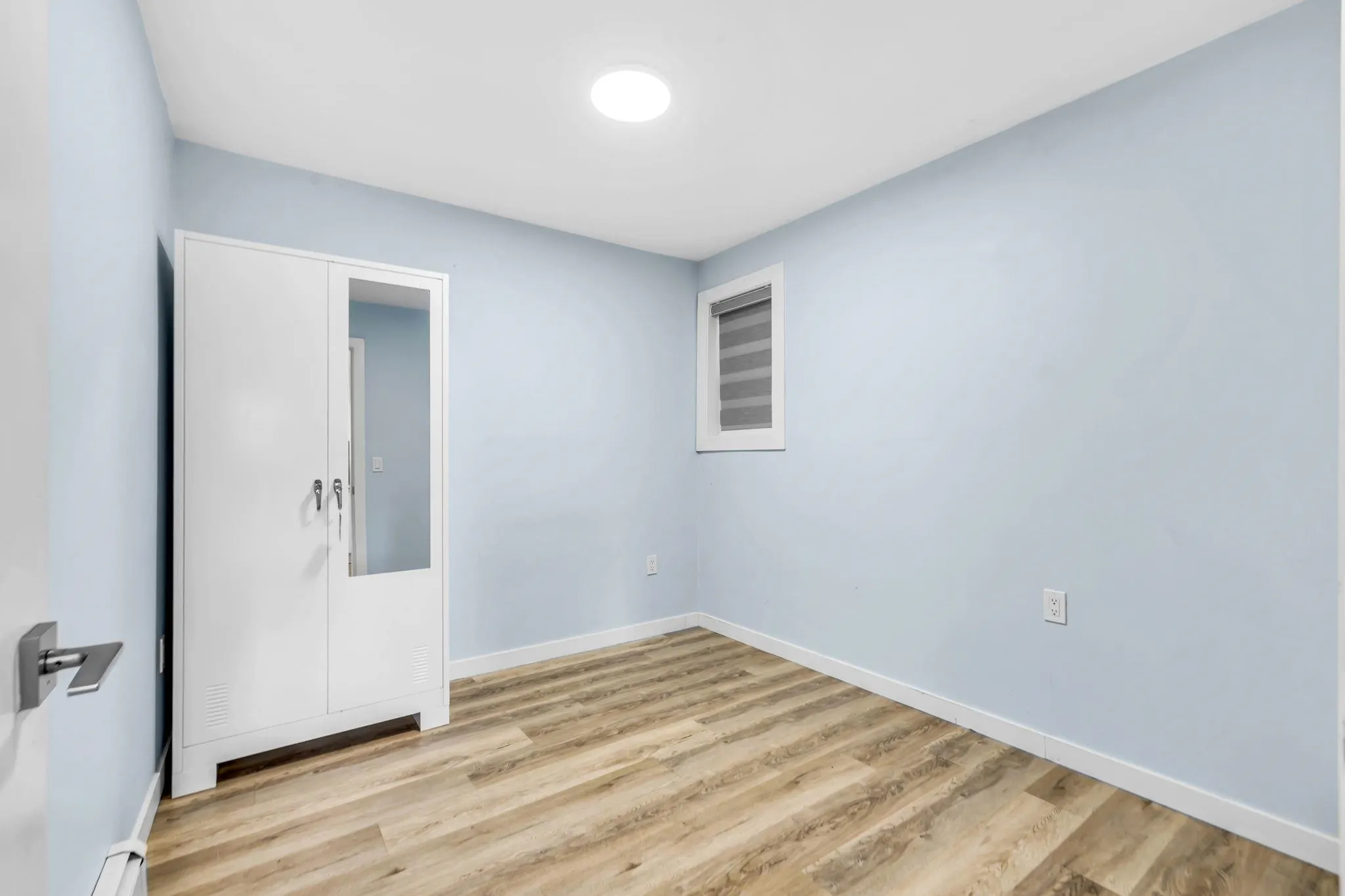 12881 Carluke Crescent