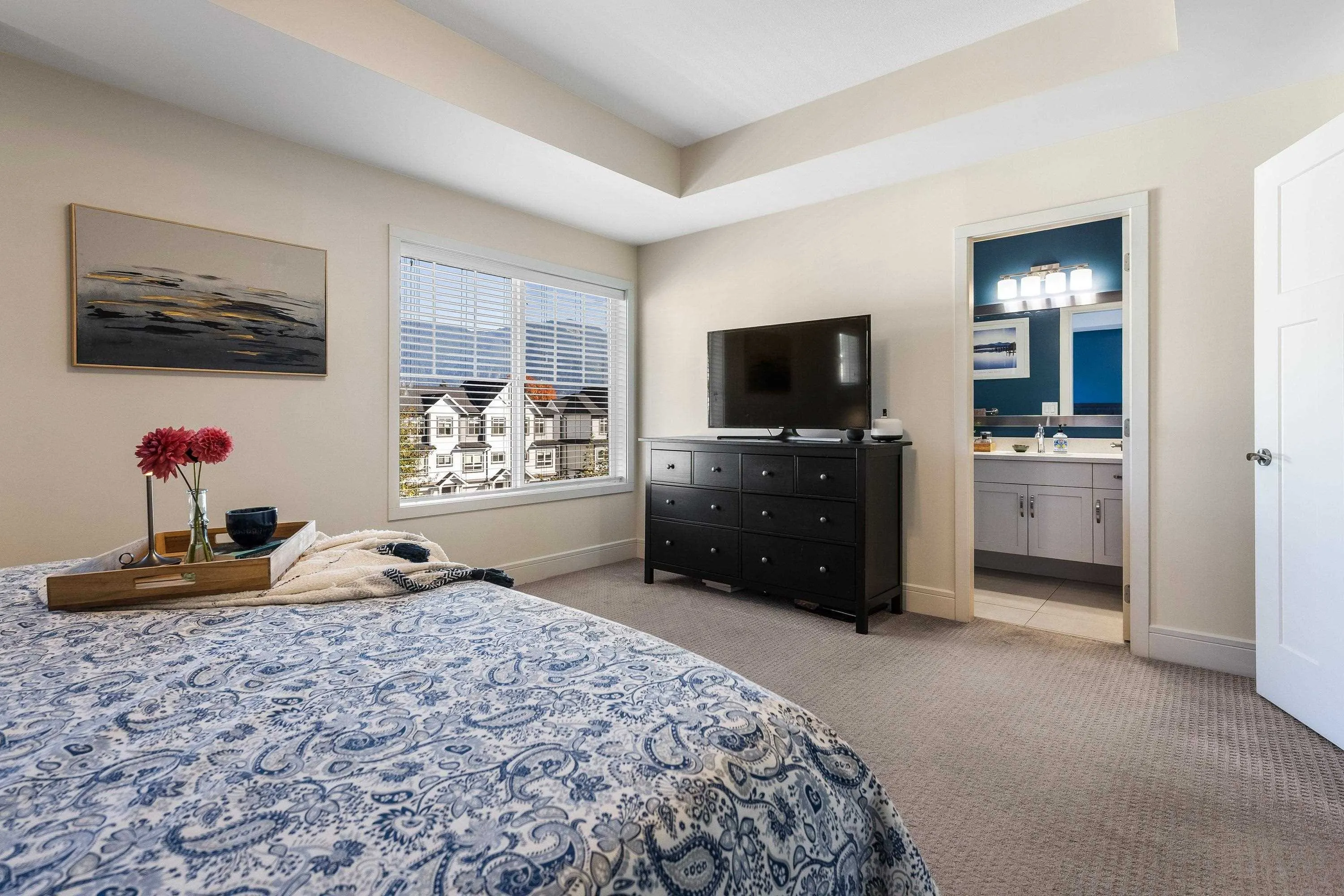 1640 Mackay Crescent #18