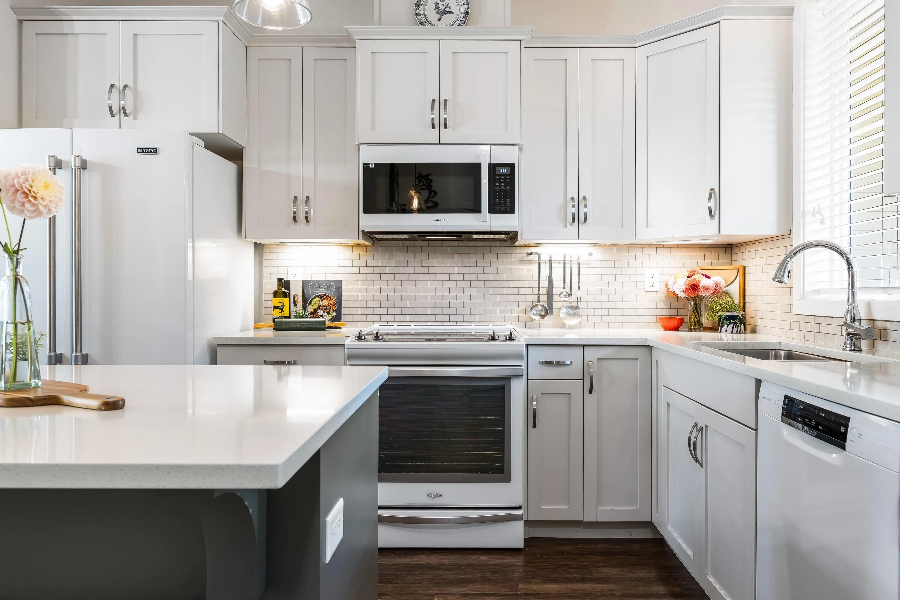 1640 Mackay Crescent #18
