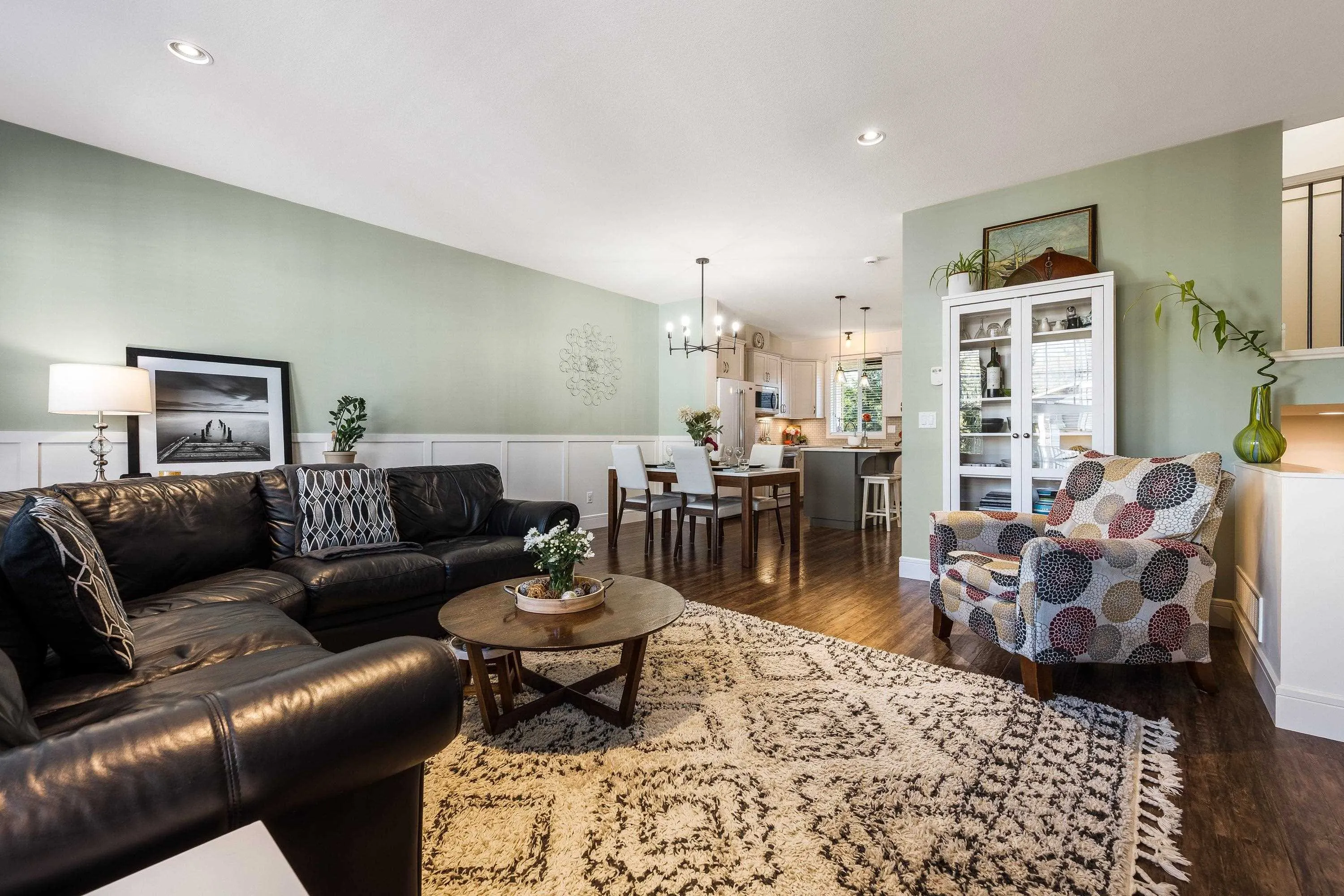 1640 Mackay Crescent #18