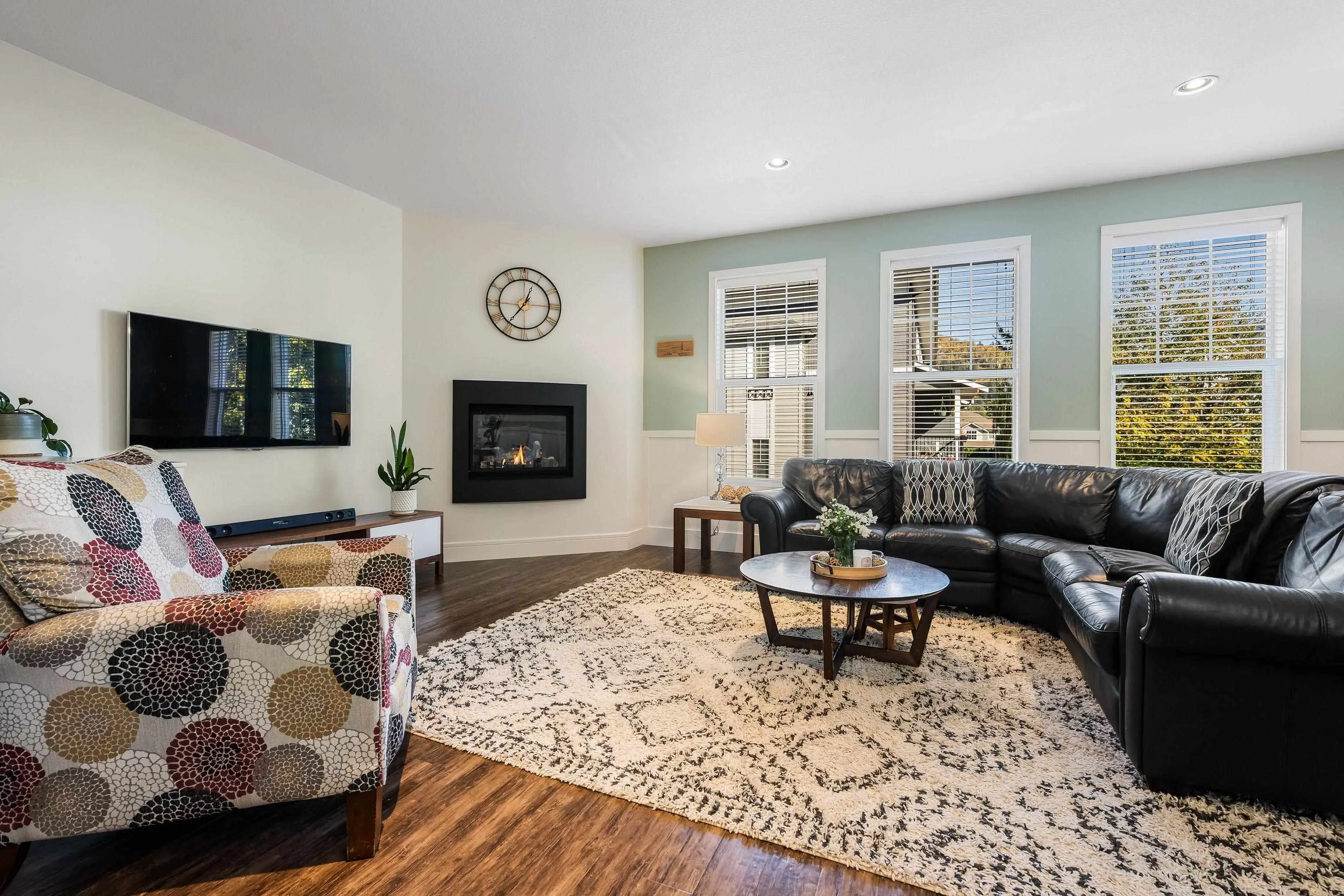 1640 Mackay Crescent #18