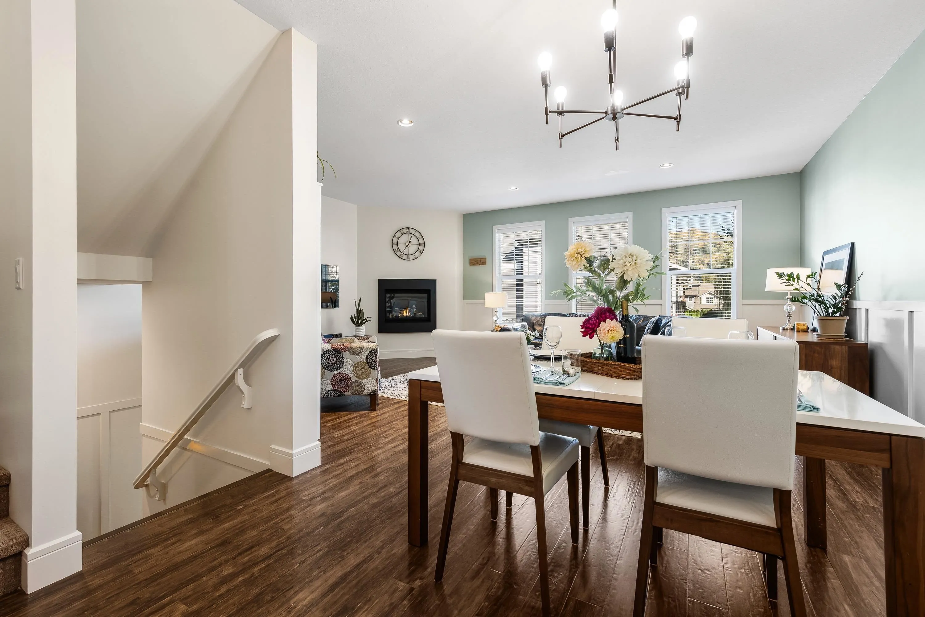 1640 Mackay Crescent #18