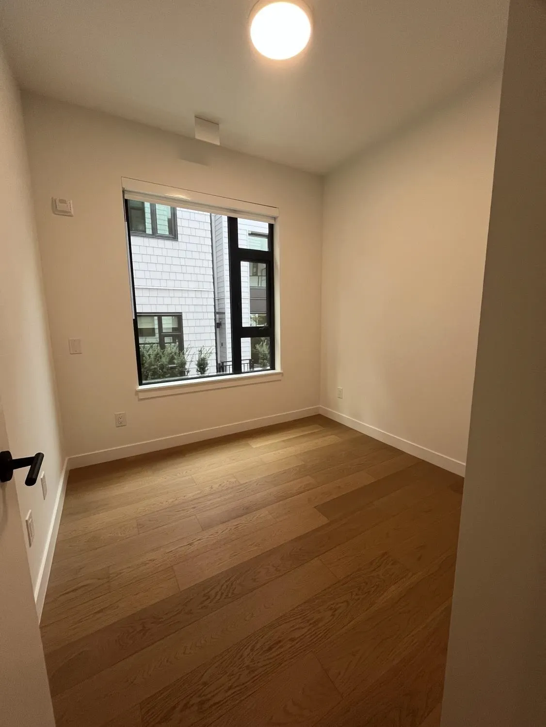 5433 Oak Street #193