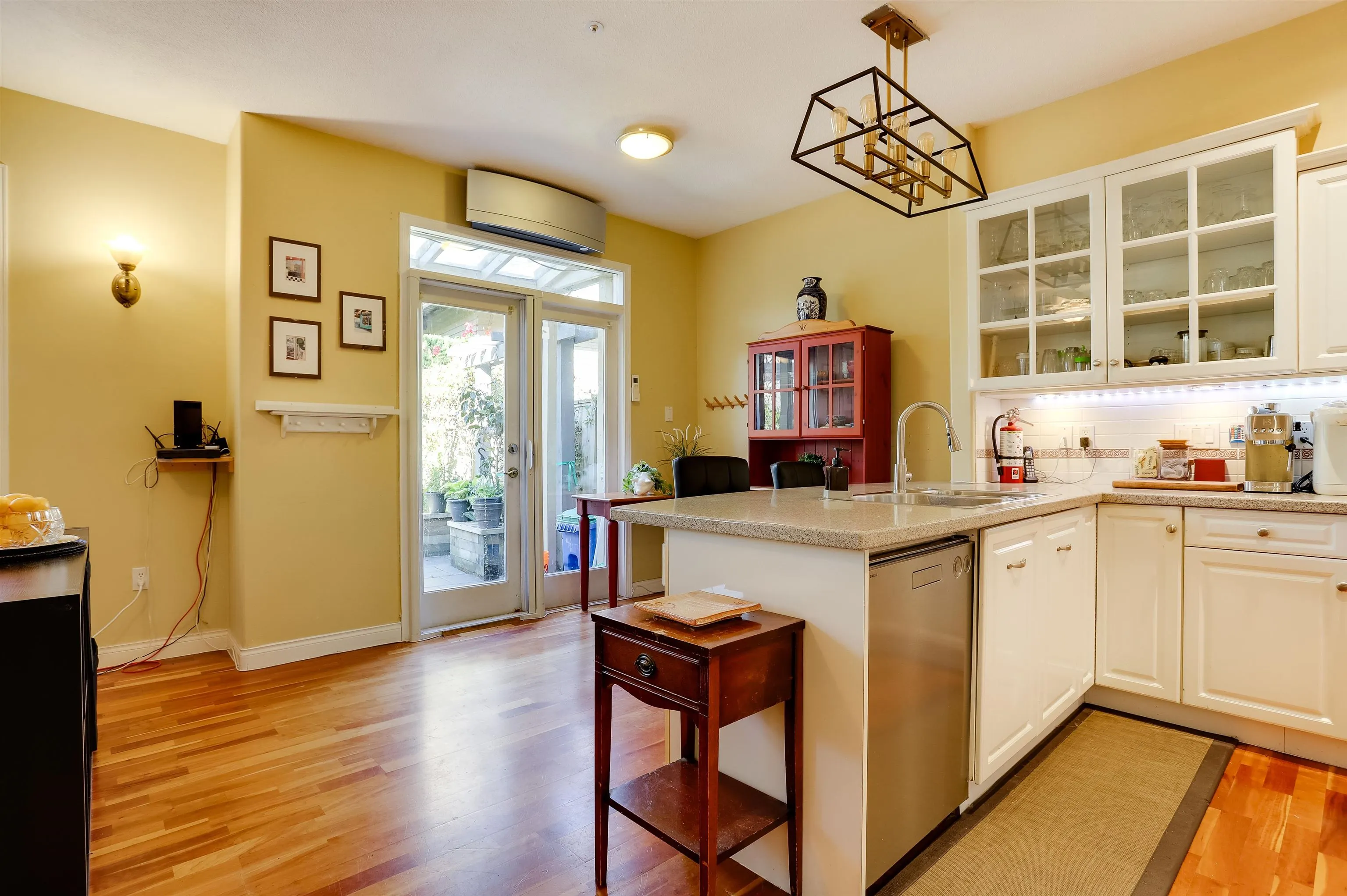 5650 Hampton Place #24