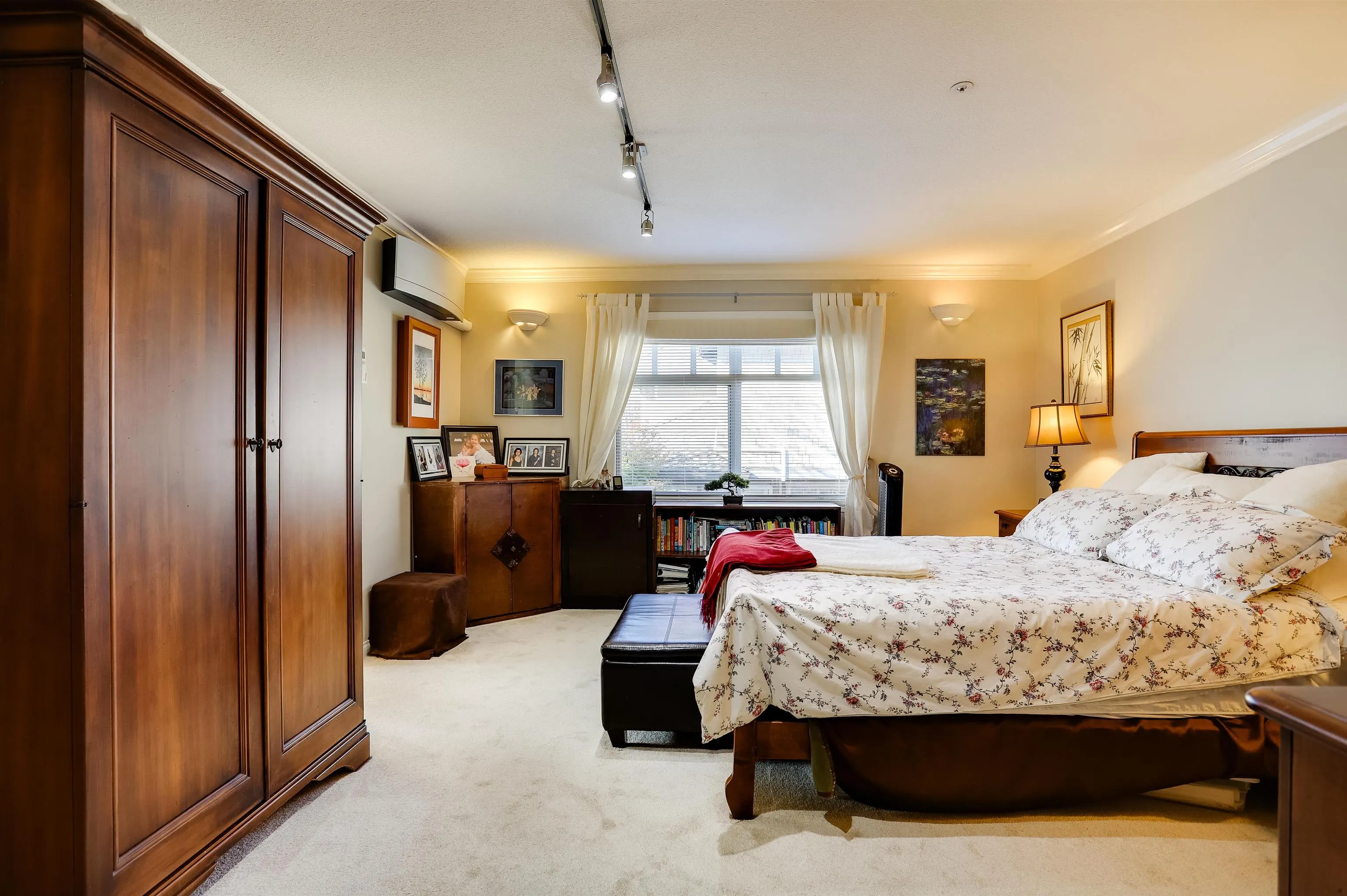 5650 Hampton Place #24