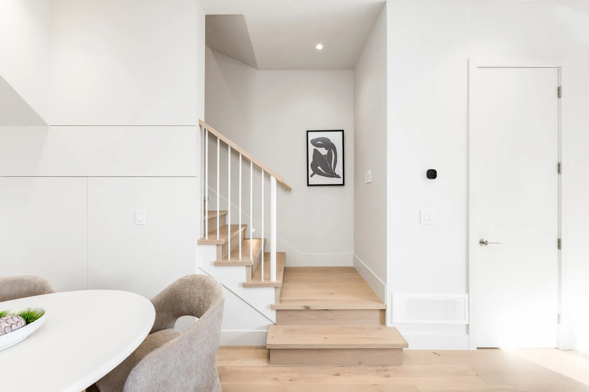 1458 Rosser Avenue #2
