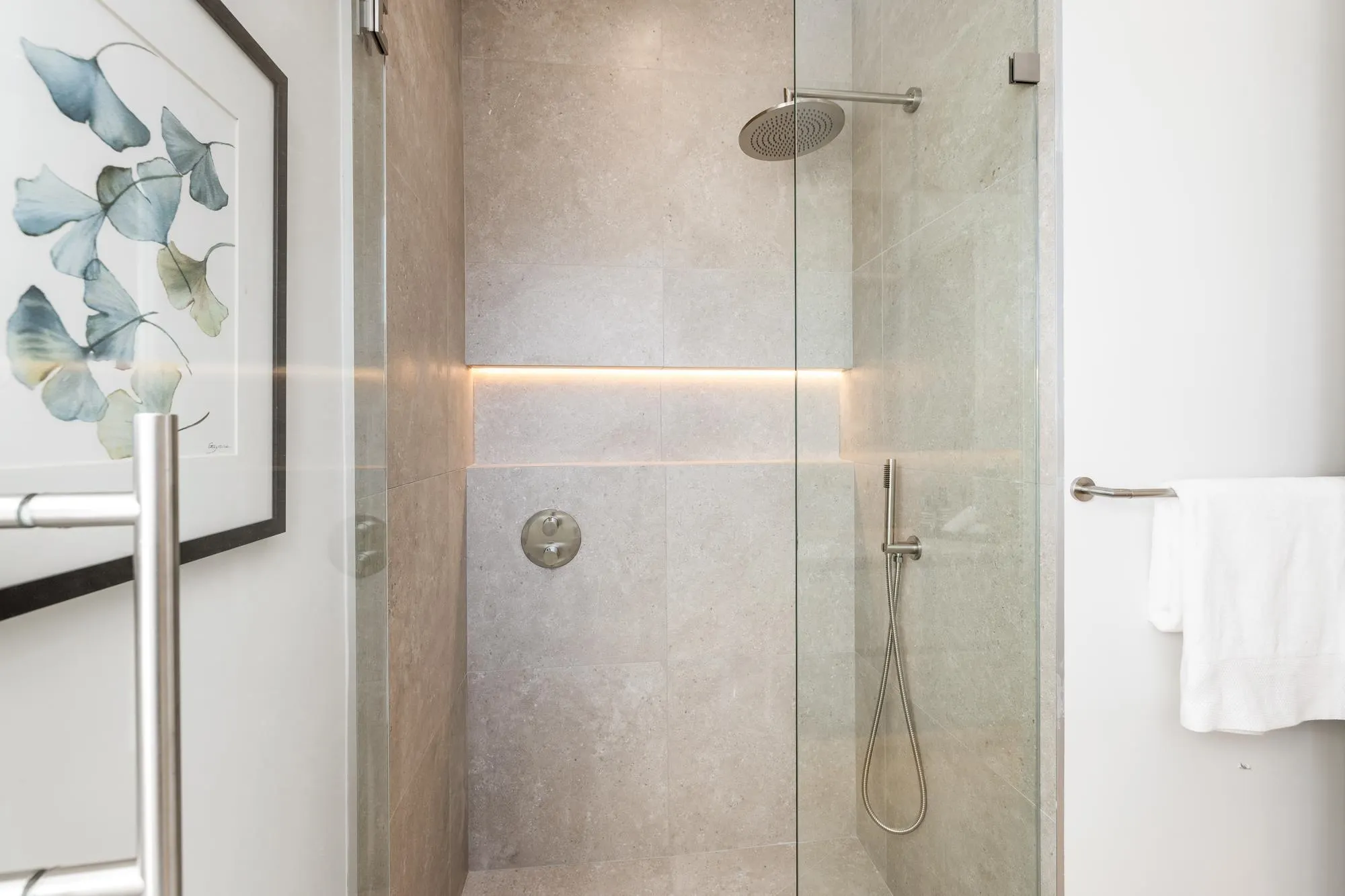 1458 Rosser Avenue #2