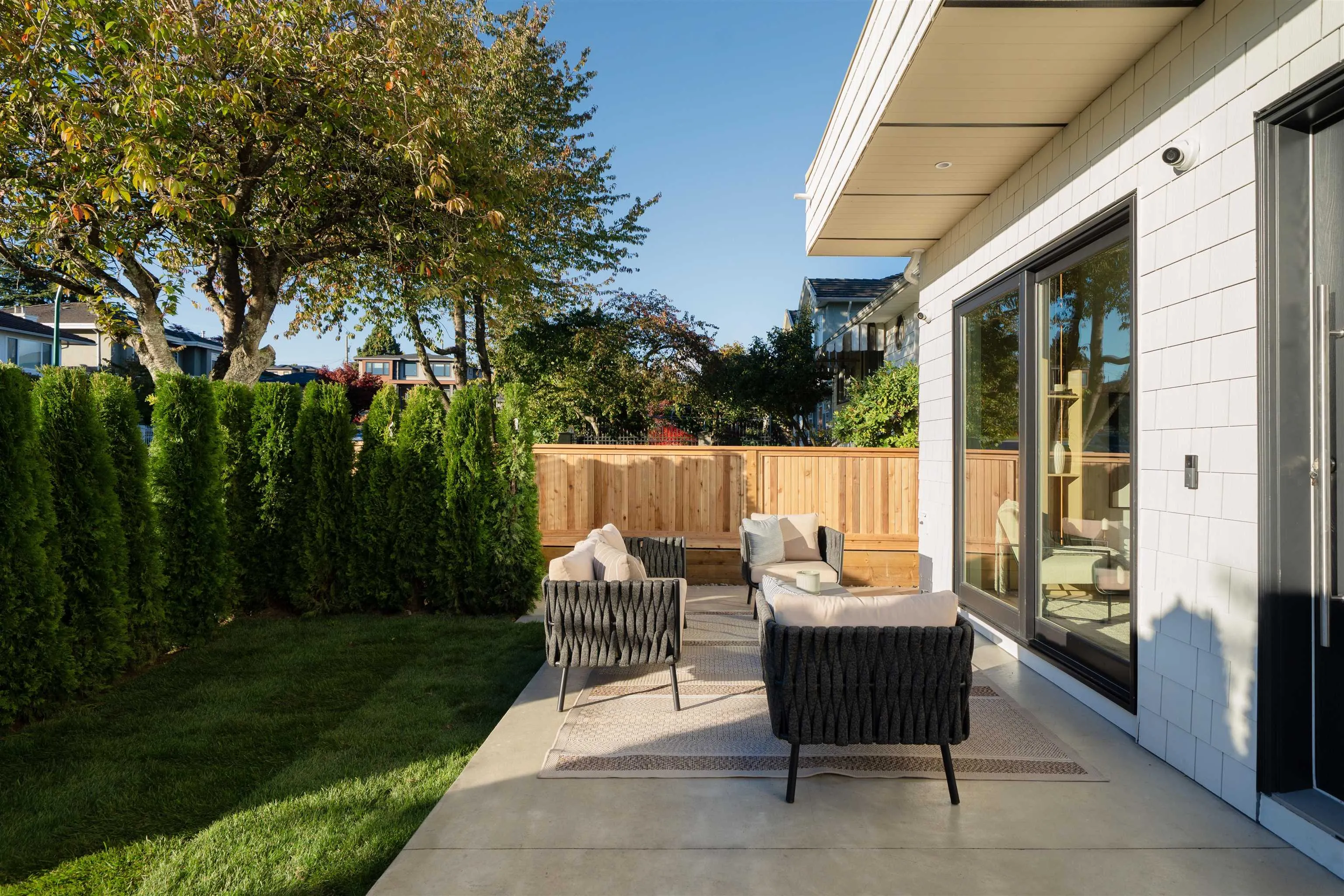 1458 Rosser Avenue #2