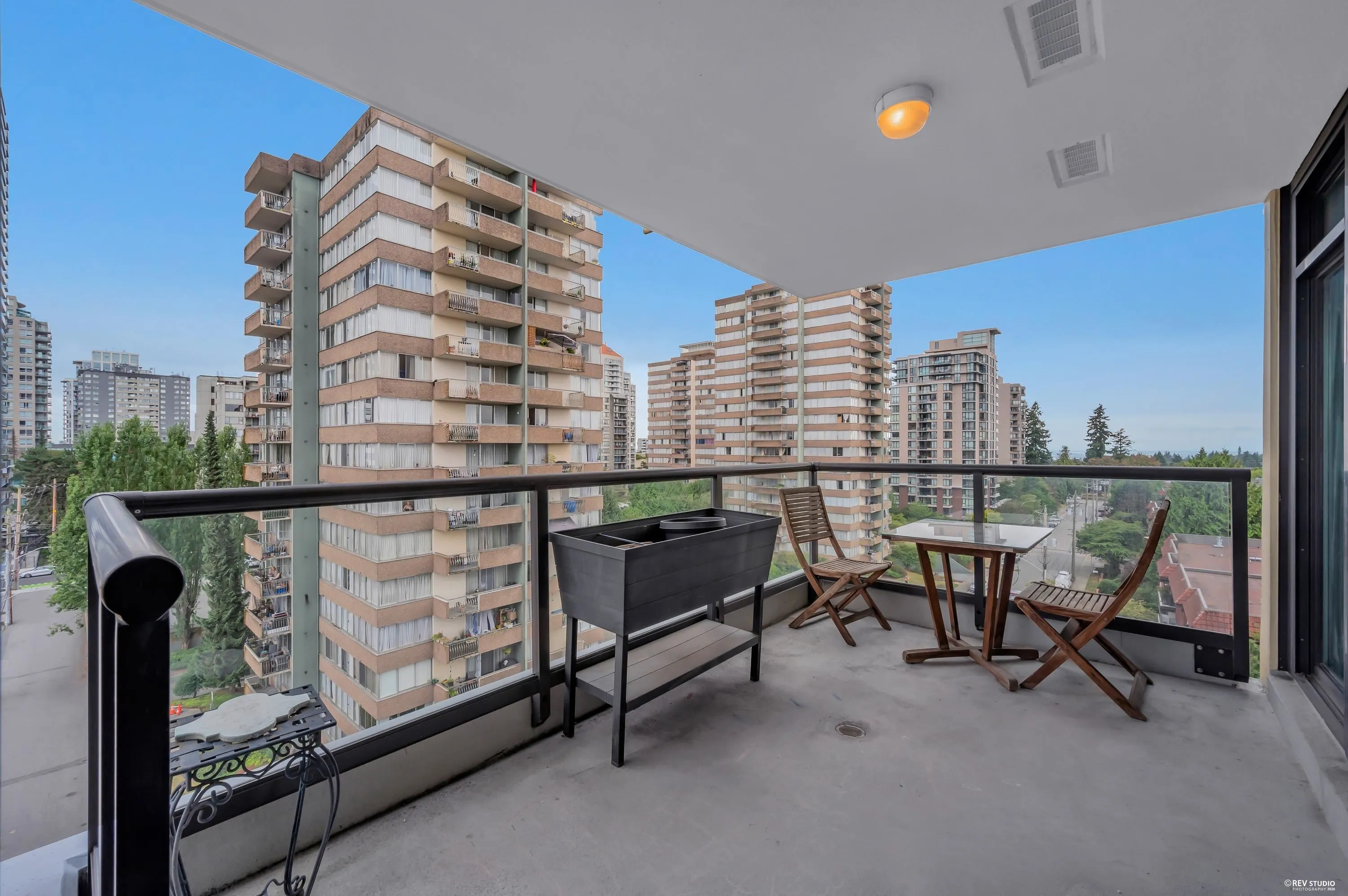615 Hamilton Street #804