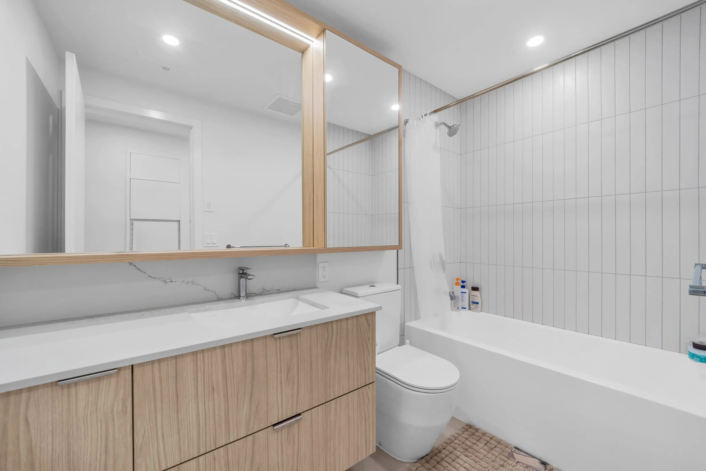537 Cottonwood Avenue #1503