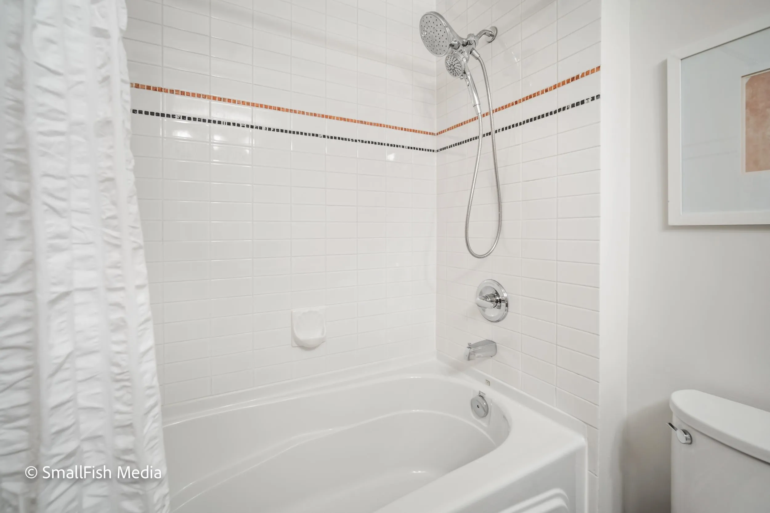638 W 7th Avenue #322